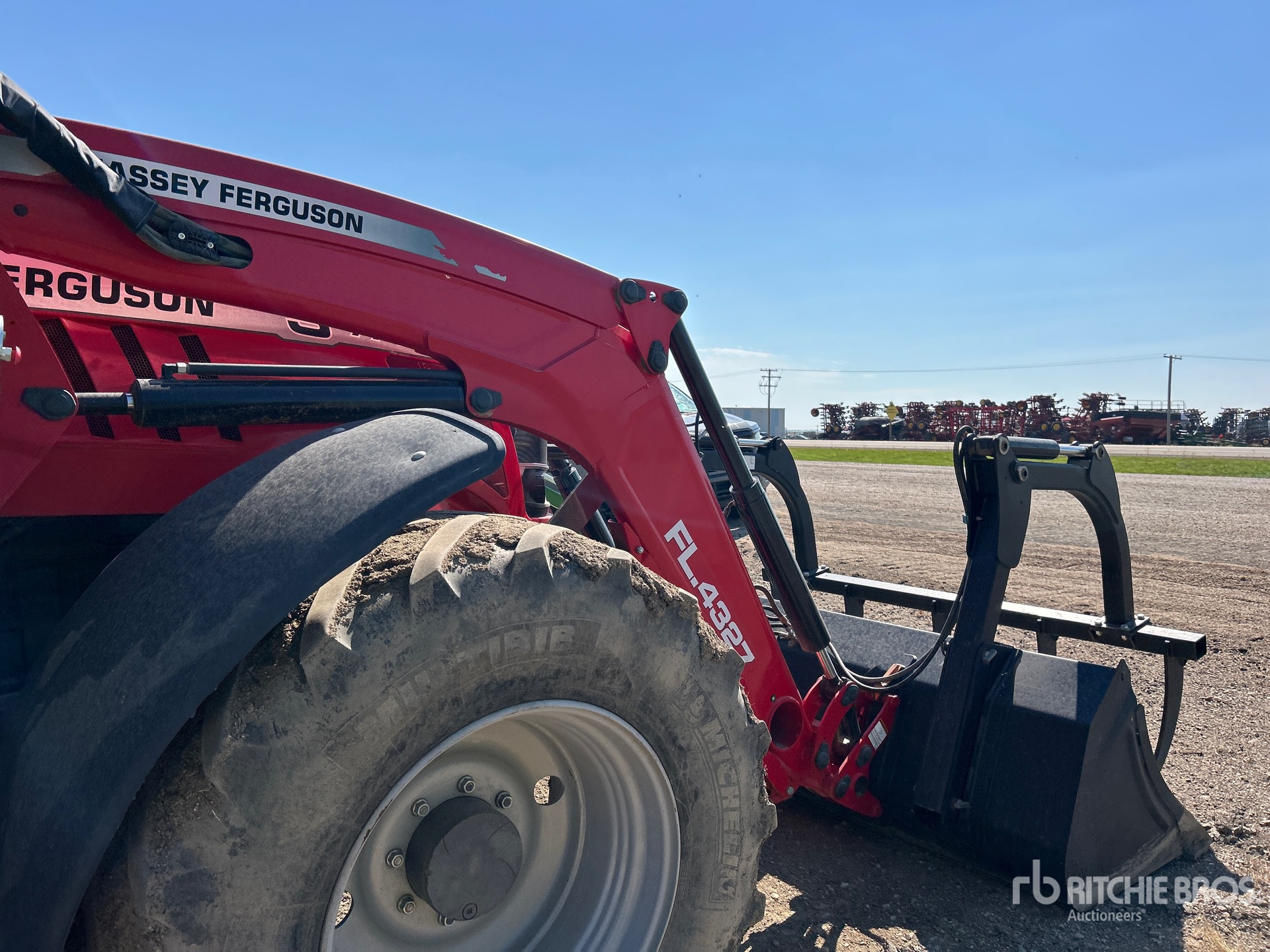 2021 Massey Ferguson 7716