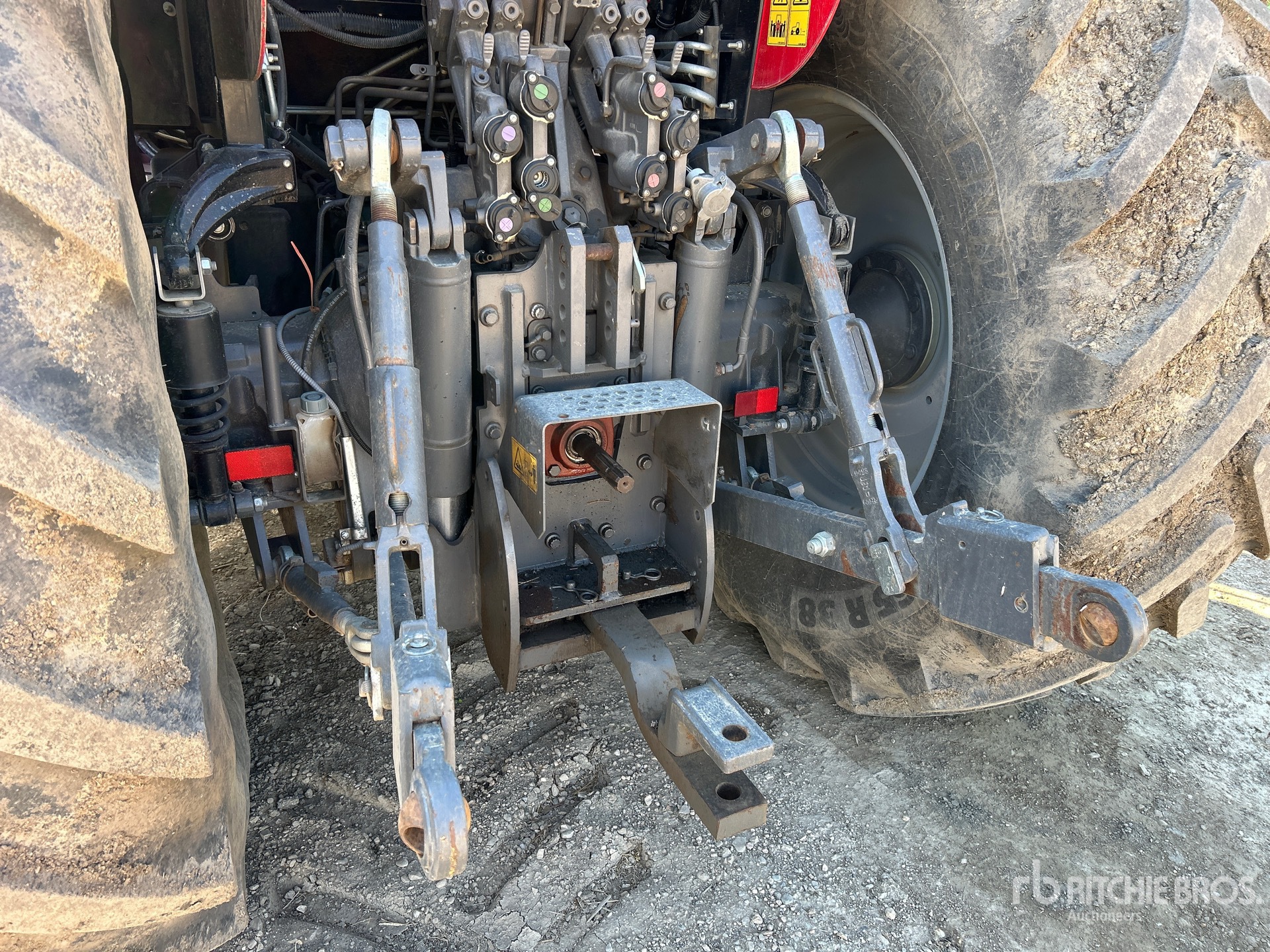2021 Massey Ferguson 7716