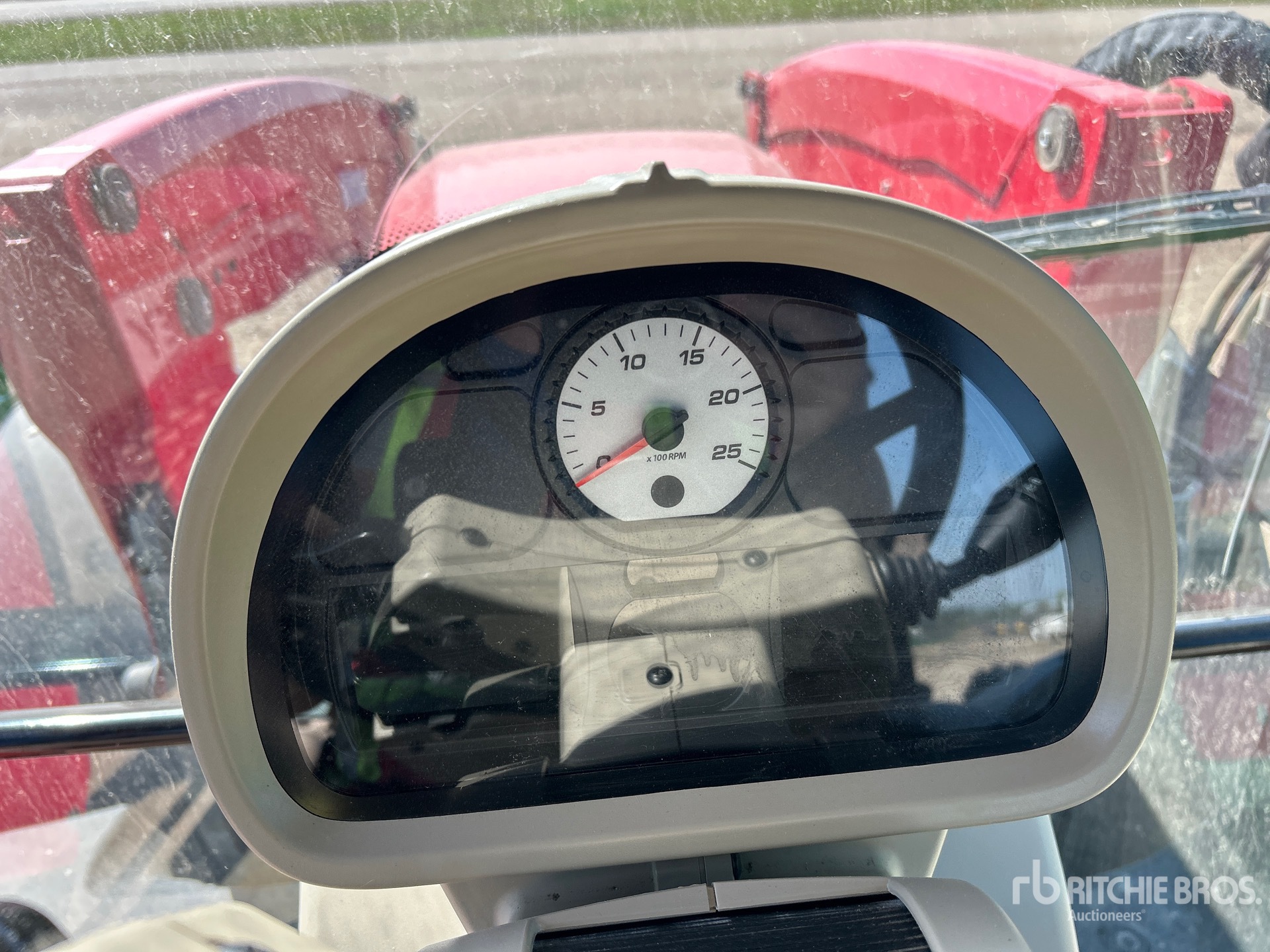 2021 Massey Ferguson 7716
