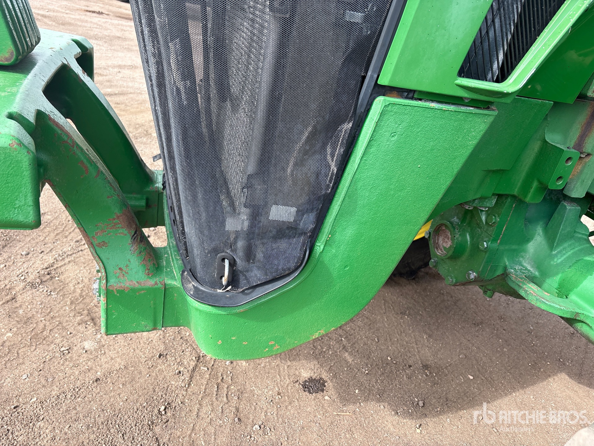 John Deere 8330