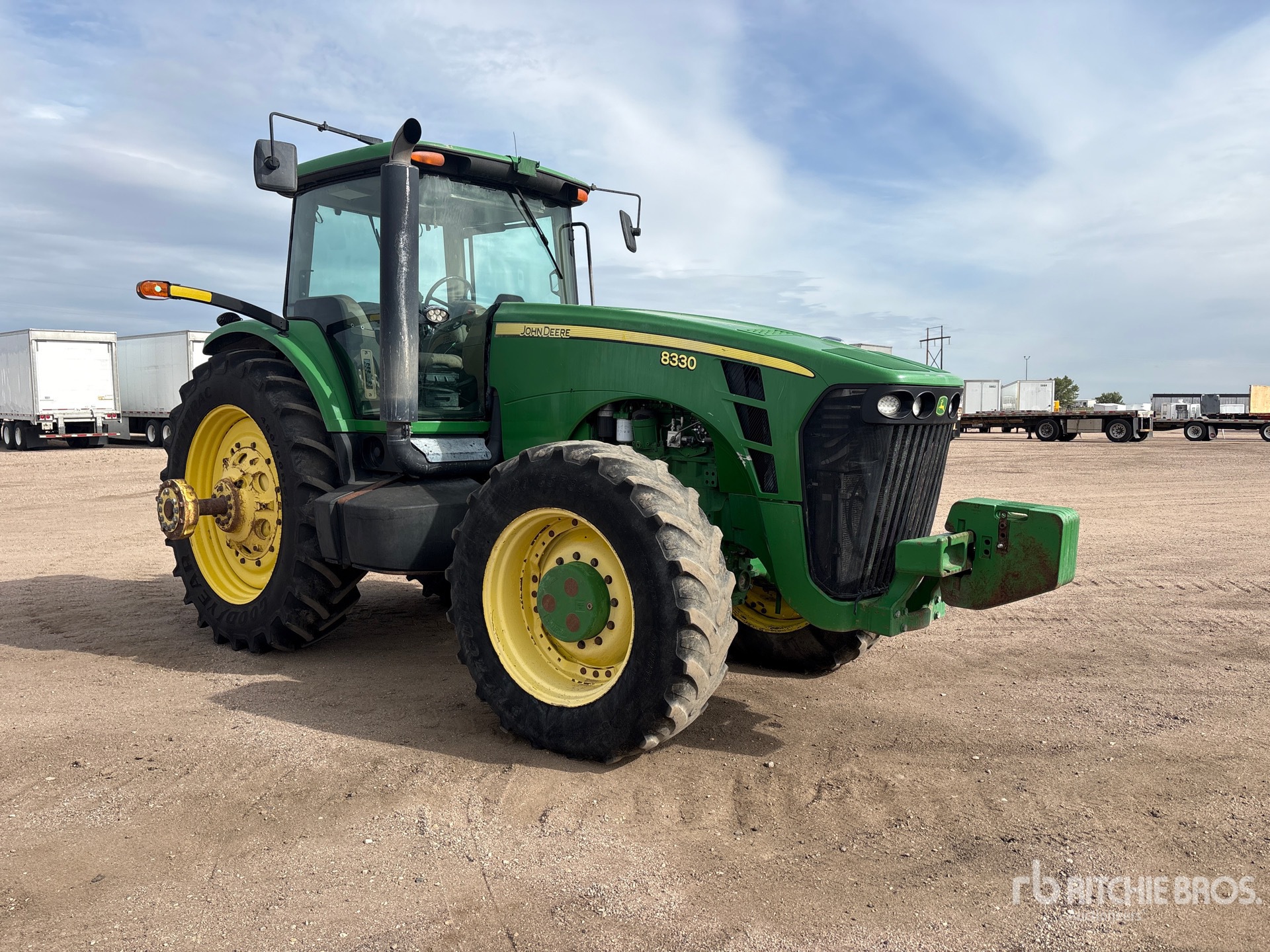 John Deere 8330