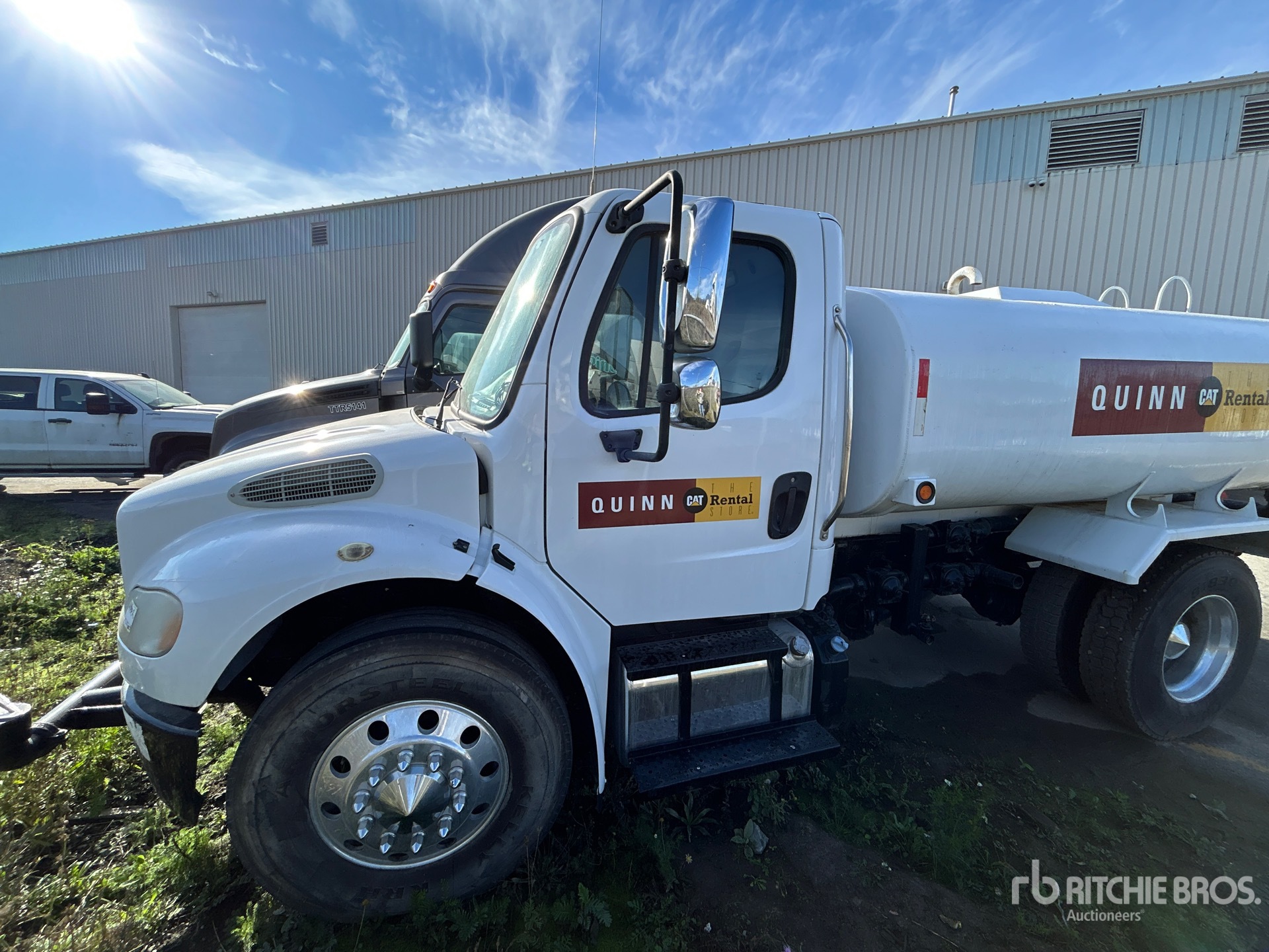 2017 Freightliner M2 106