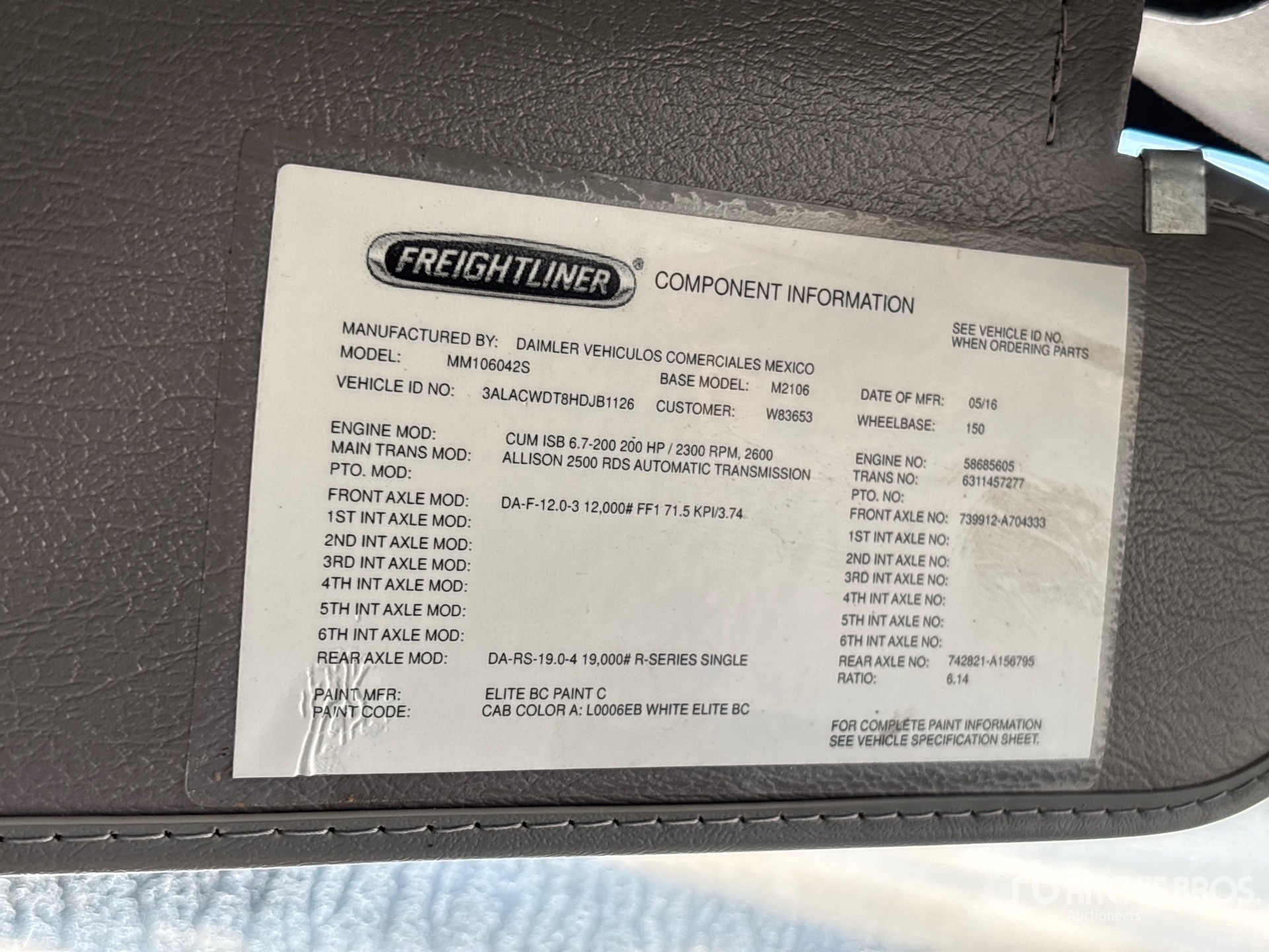 2017 Freightliner M2 106