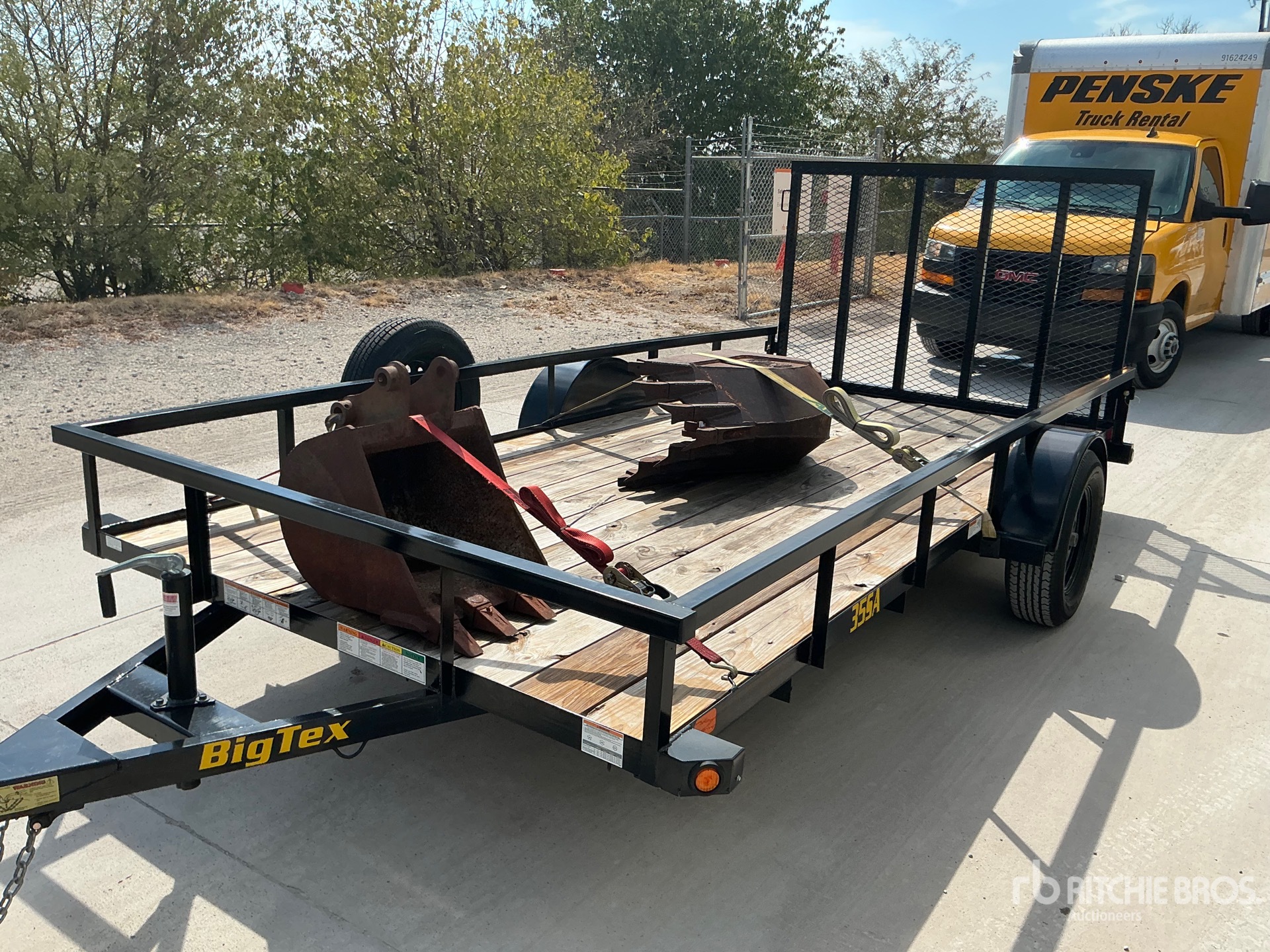 2025 Big Tex 35SA-14BK4RG