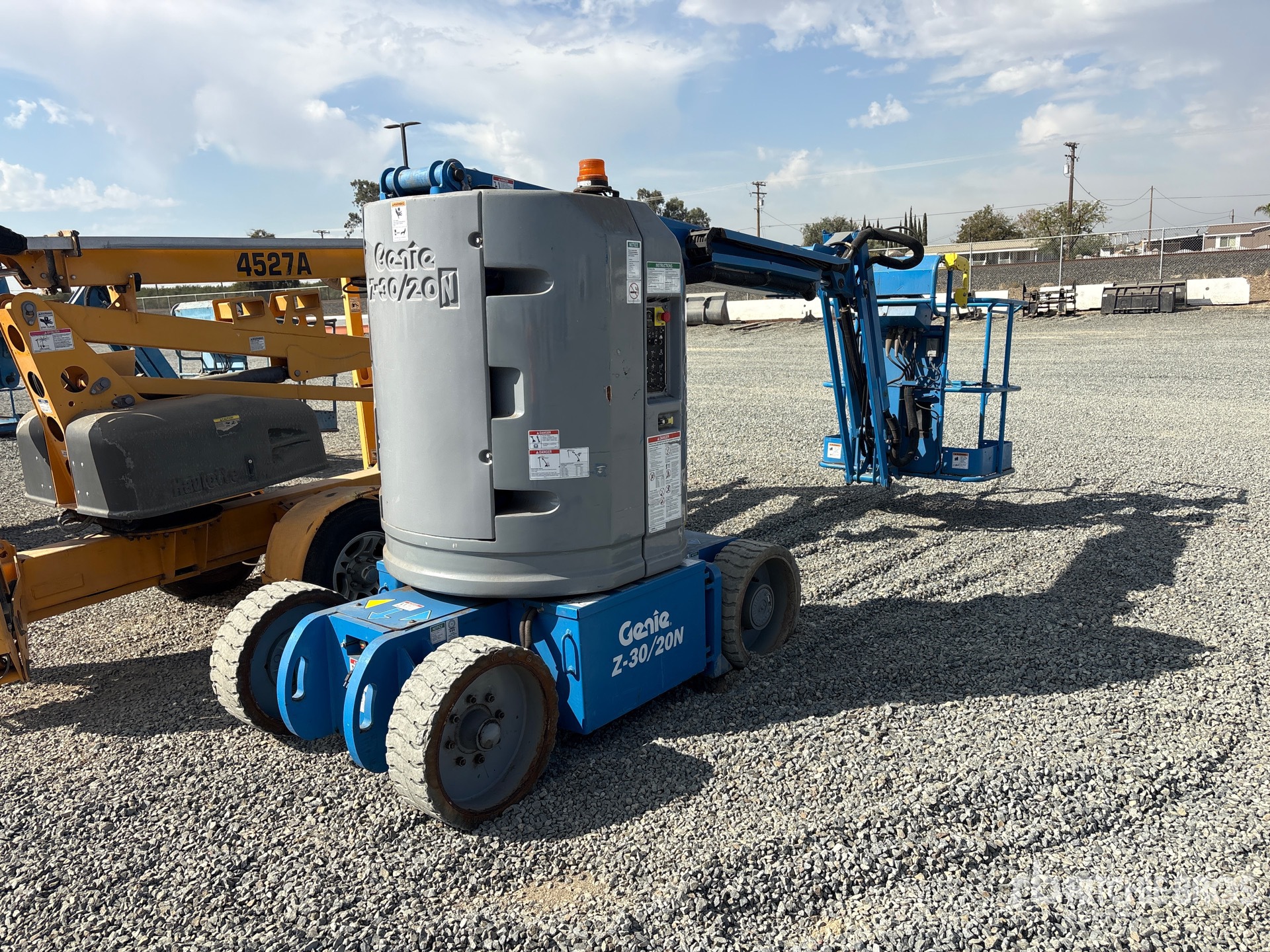 2019 Genie Z-30/20N
