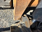 Chassis with Quick Coupler to Arms Pins