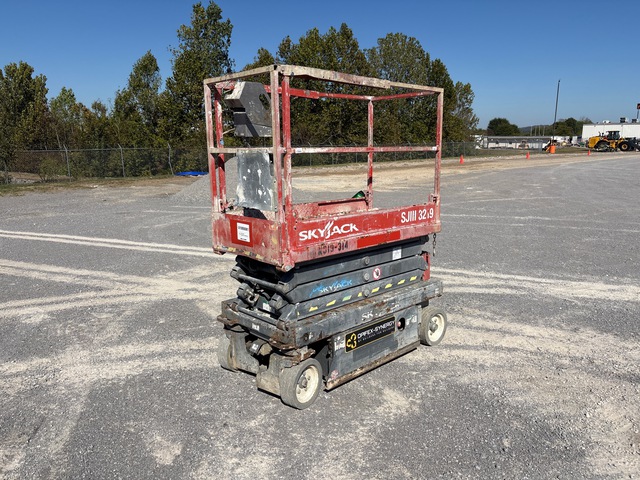 2017 Skyjack SJIII-3219 Electric Scissor Lift