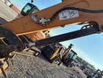 Hydraulics with Bucket Cylinder