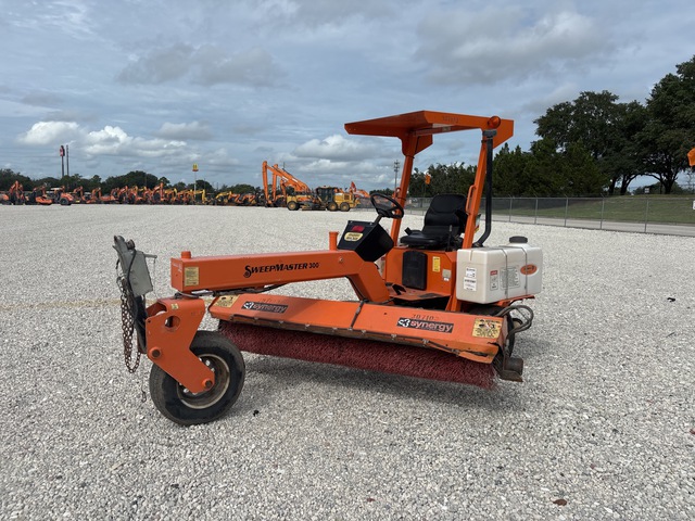 2020 (unverified) Lay-Mor SM300 Self-Propelled Broom