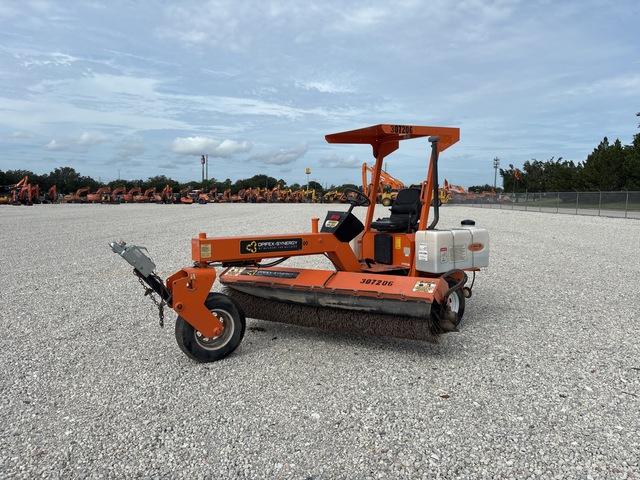 2020 (unverified) Lay-Mor SM300 Self-Propelled Broom