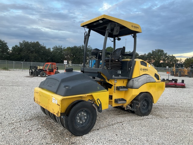 2018 Bomag BW11RH-5 9 Wheel Pneumatic Roller