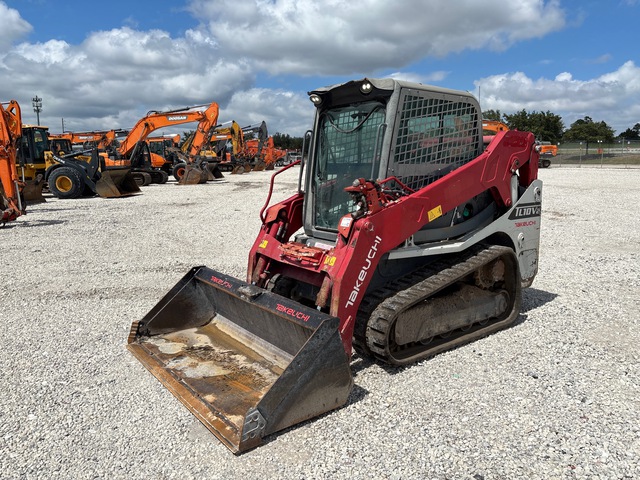 2020 (unverified) Takeuchi TL10V-2 Two-Speed Compact Track Loader