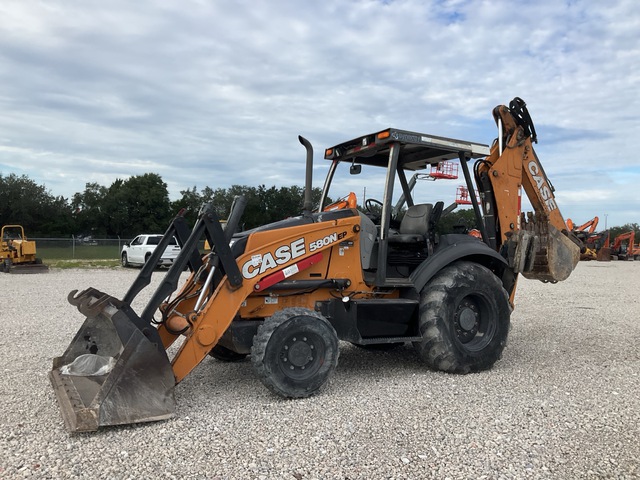 2018 (unverified) Case 580N EP 4x4 Backhoe Loader