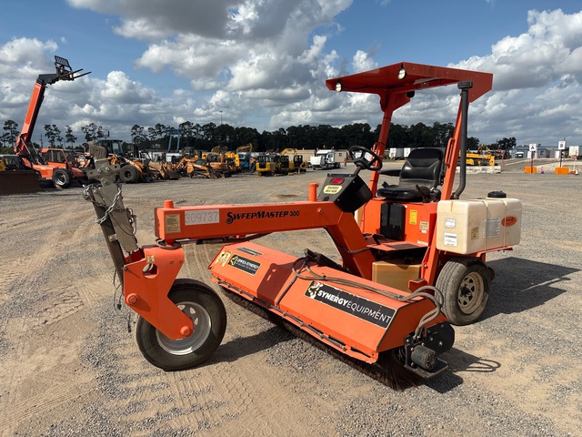 2020 Lay-Mor SM300 Self-Propelled Broom