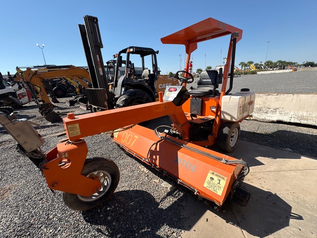 Lay-Mor SM300 Self-Propelled Broom