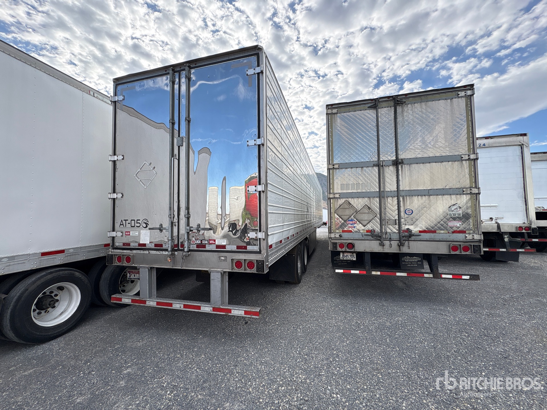 2019 Hyundai VR2530152-AS