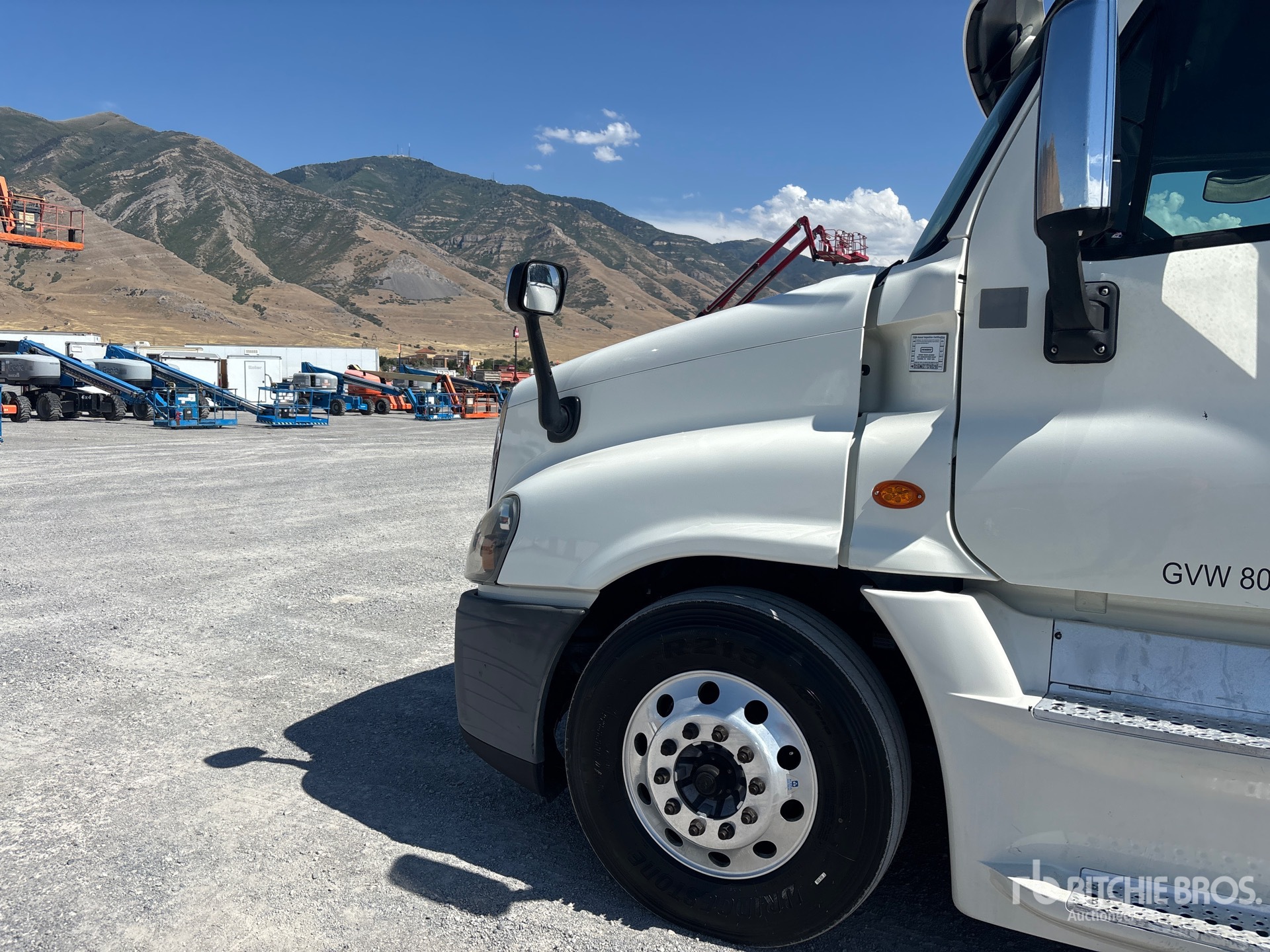 2017 Freightliner CASCADIA 125