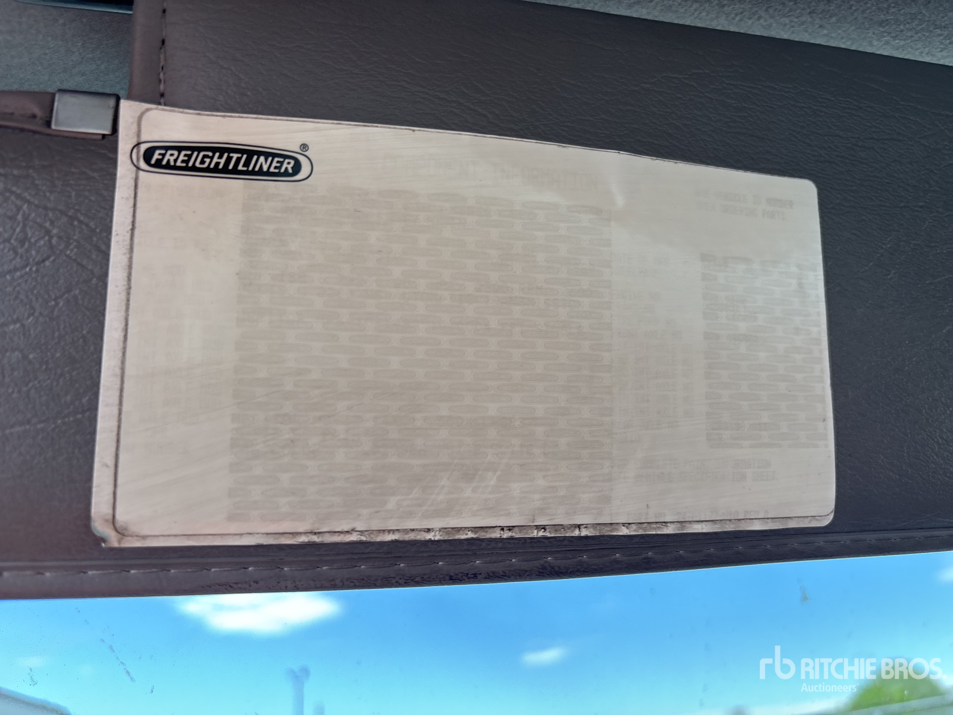 2013 Freightliner M2 106