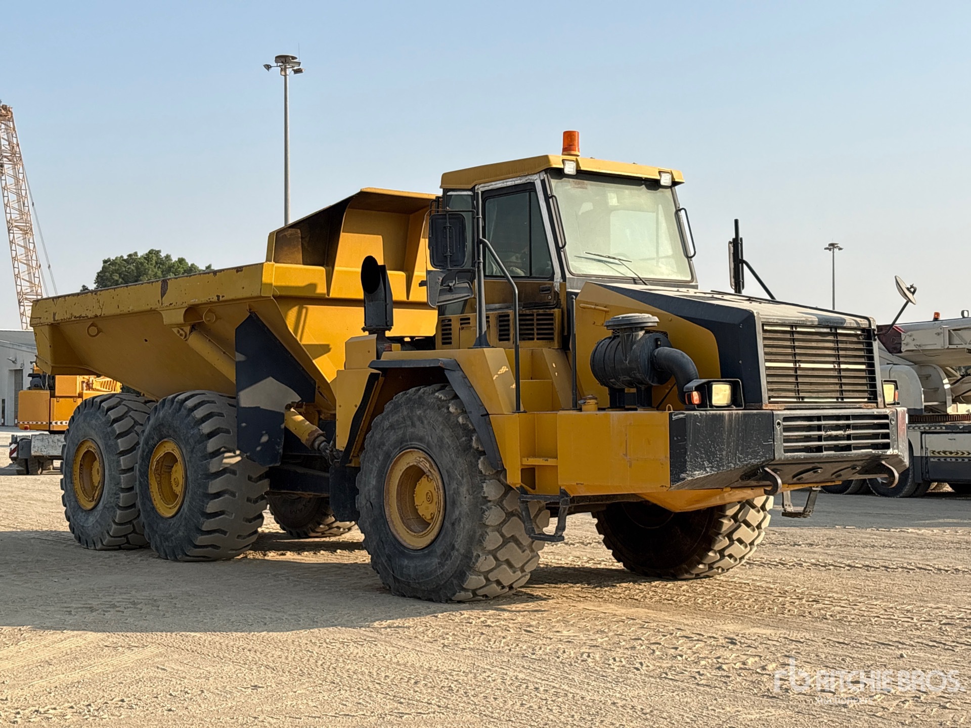 2008 Komatsu HM400