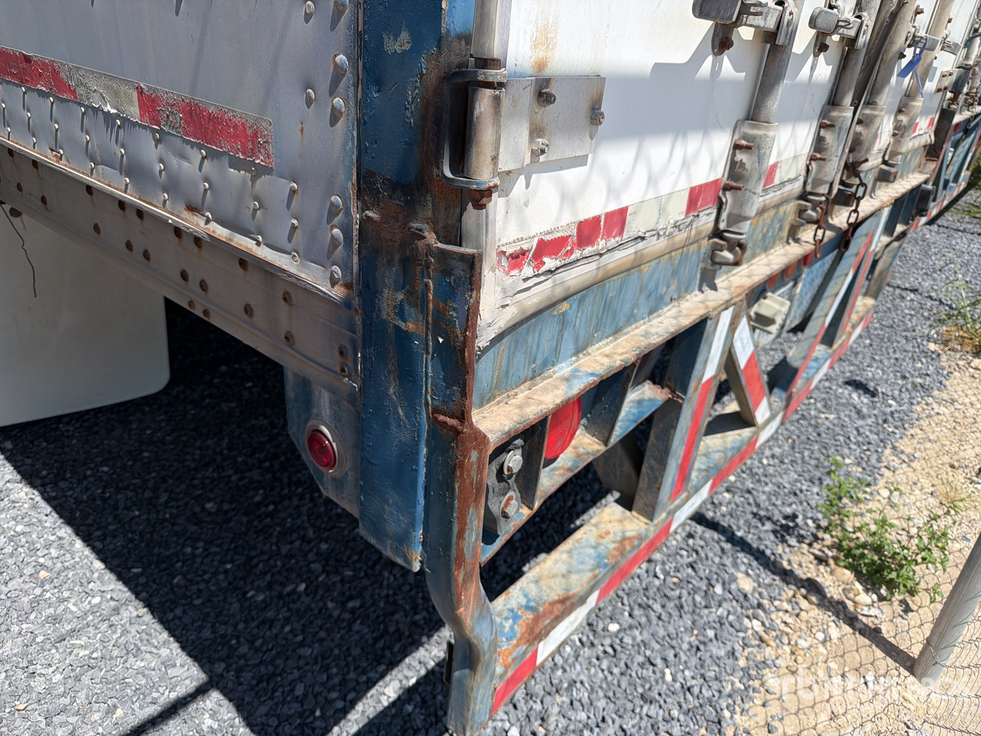 1999 Wabash 53 ft x 102 in T/A Caja Seca /