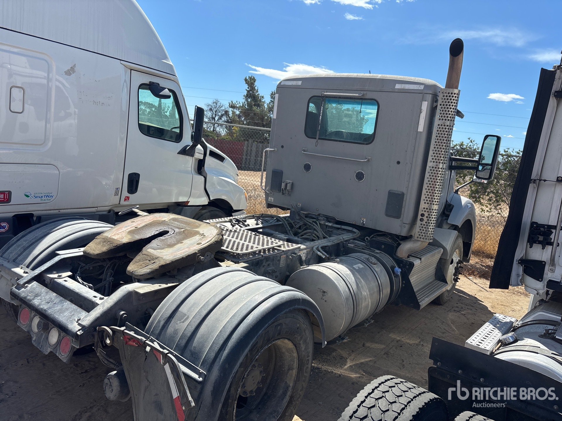 2019 Kenworth T880
