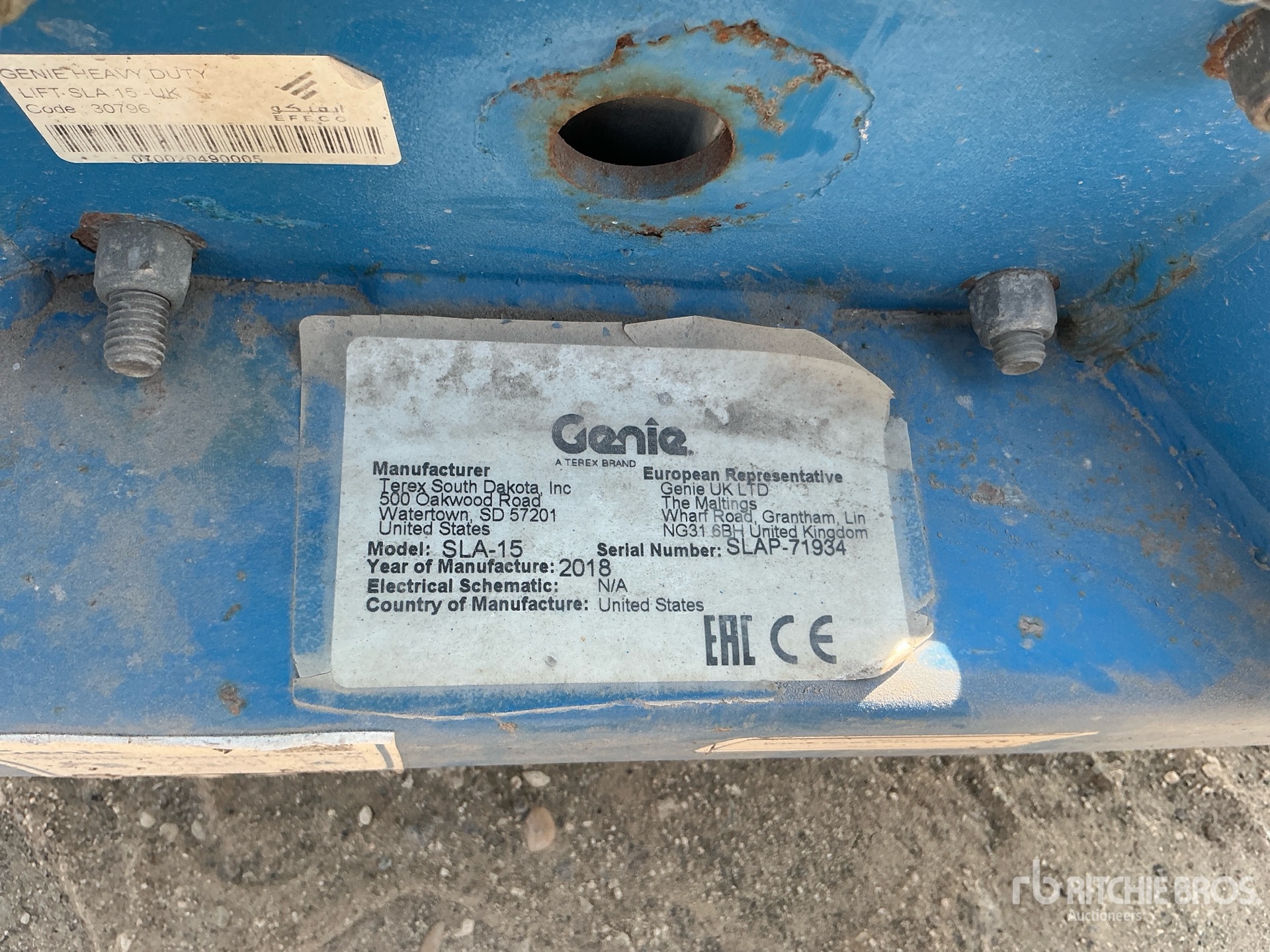 2018 Genie SLA-15