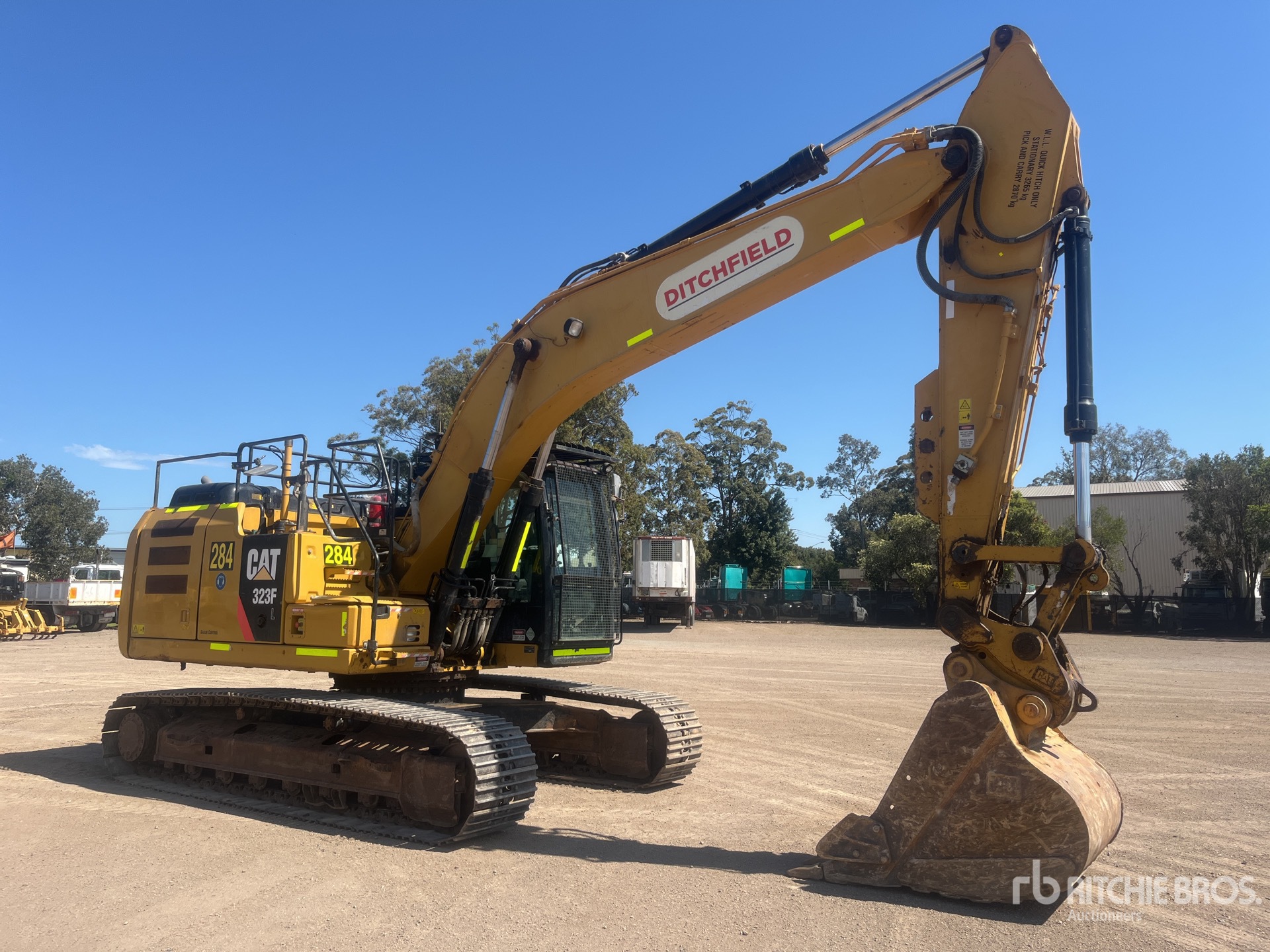2017 Caterpillar 323F L