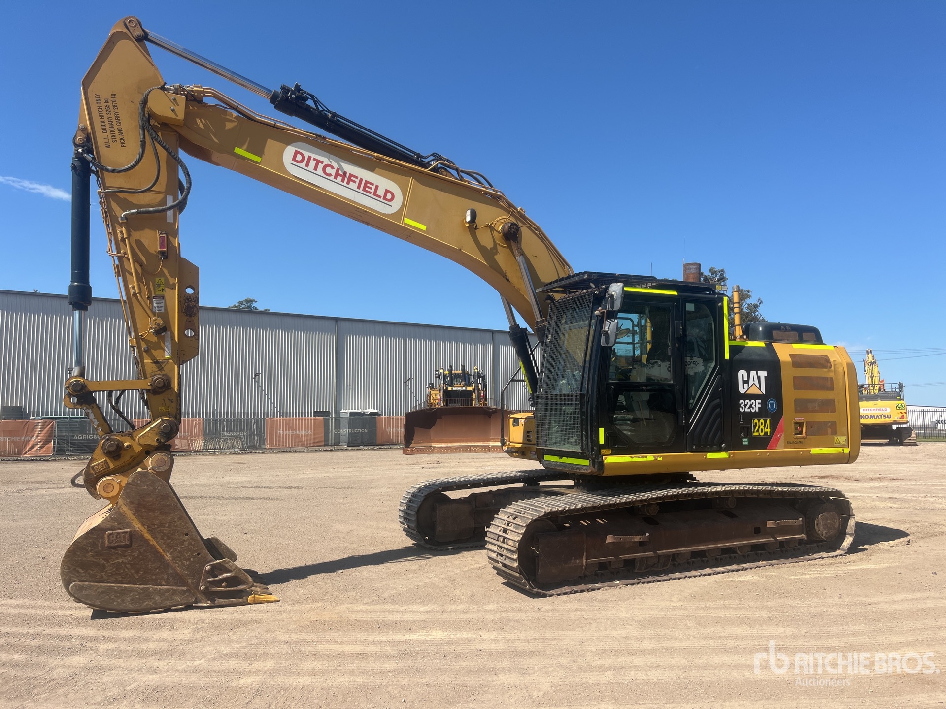 2017 Caterpillar 323F L