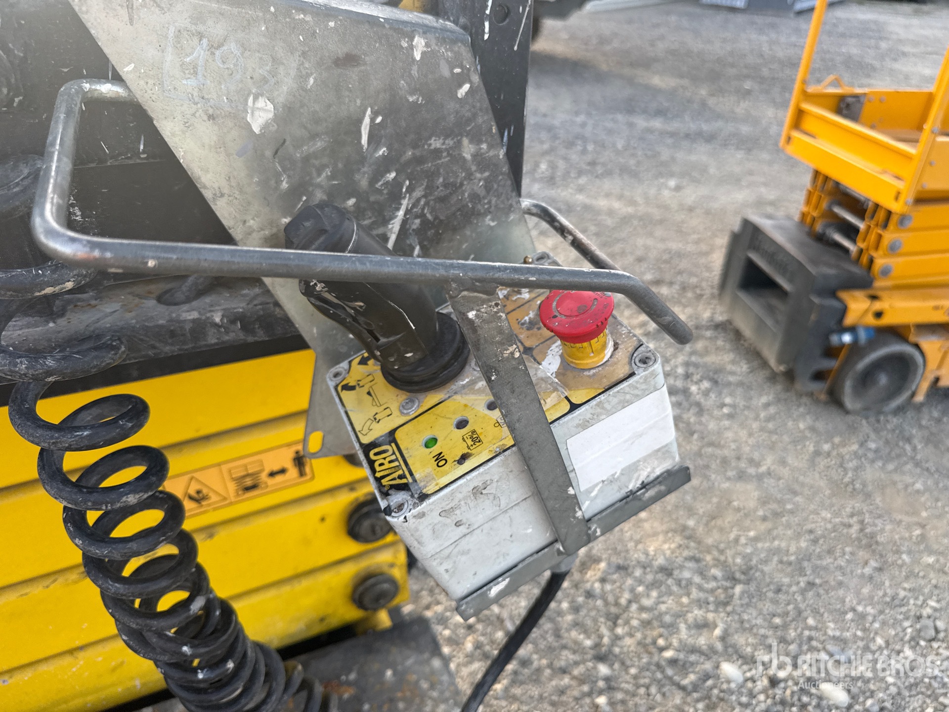 2015 Airo X12EW