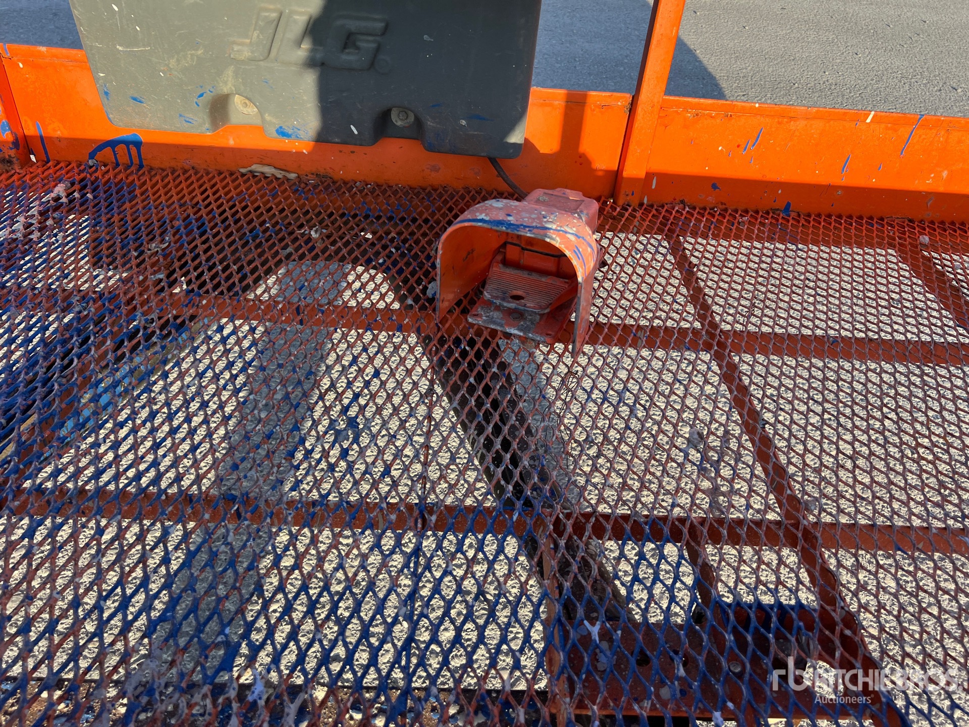 2017 JLG 600AJ