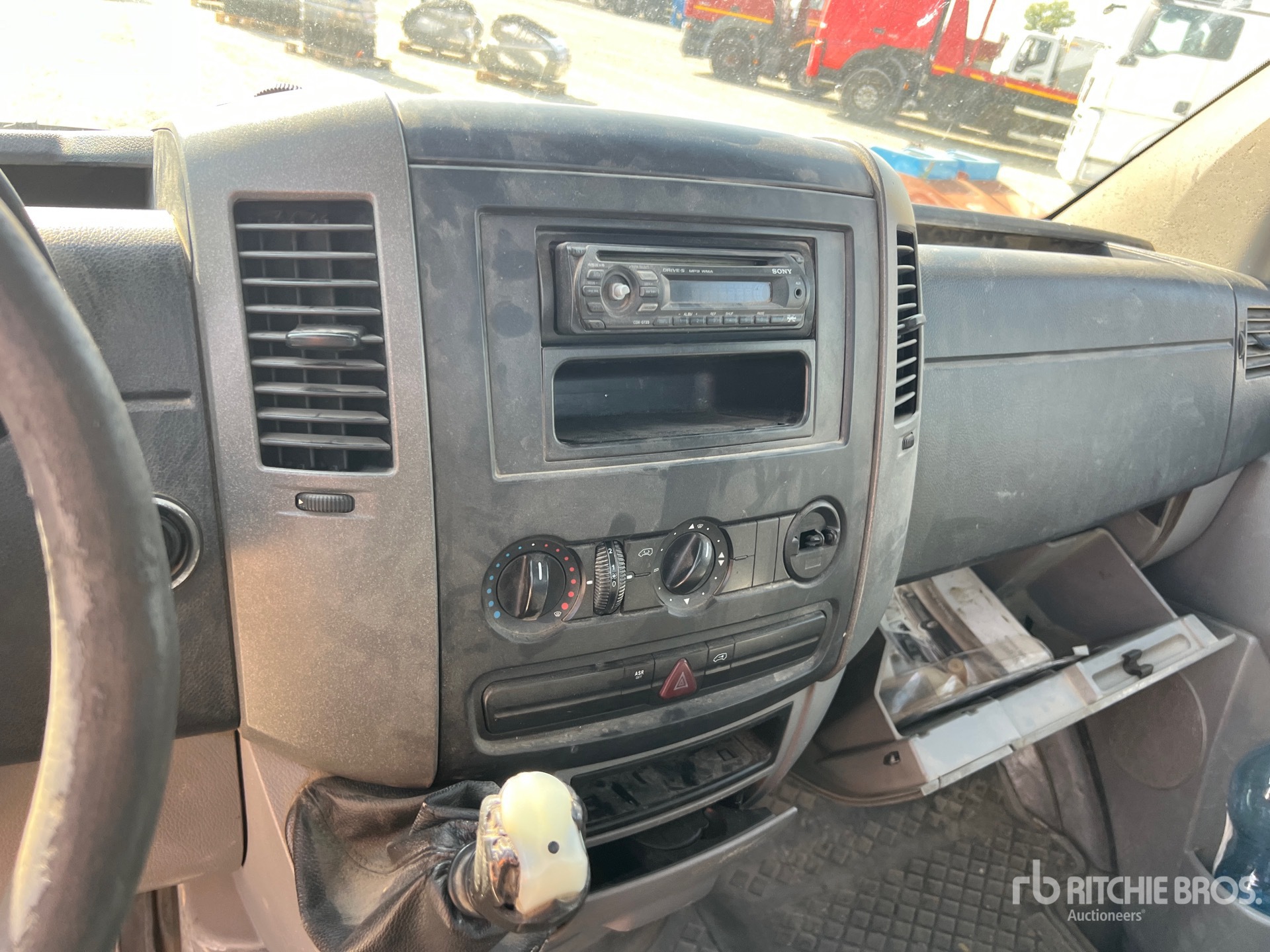 2009 Mercedes-Benz SPRINTER 211 CD