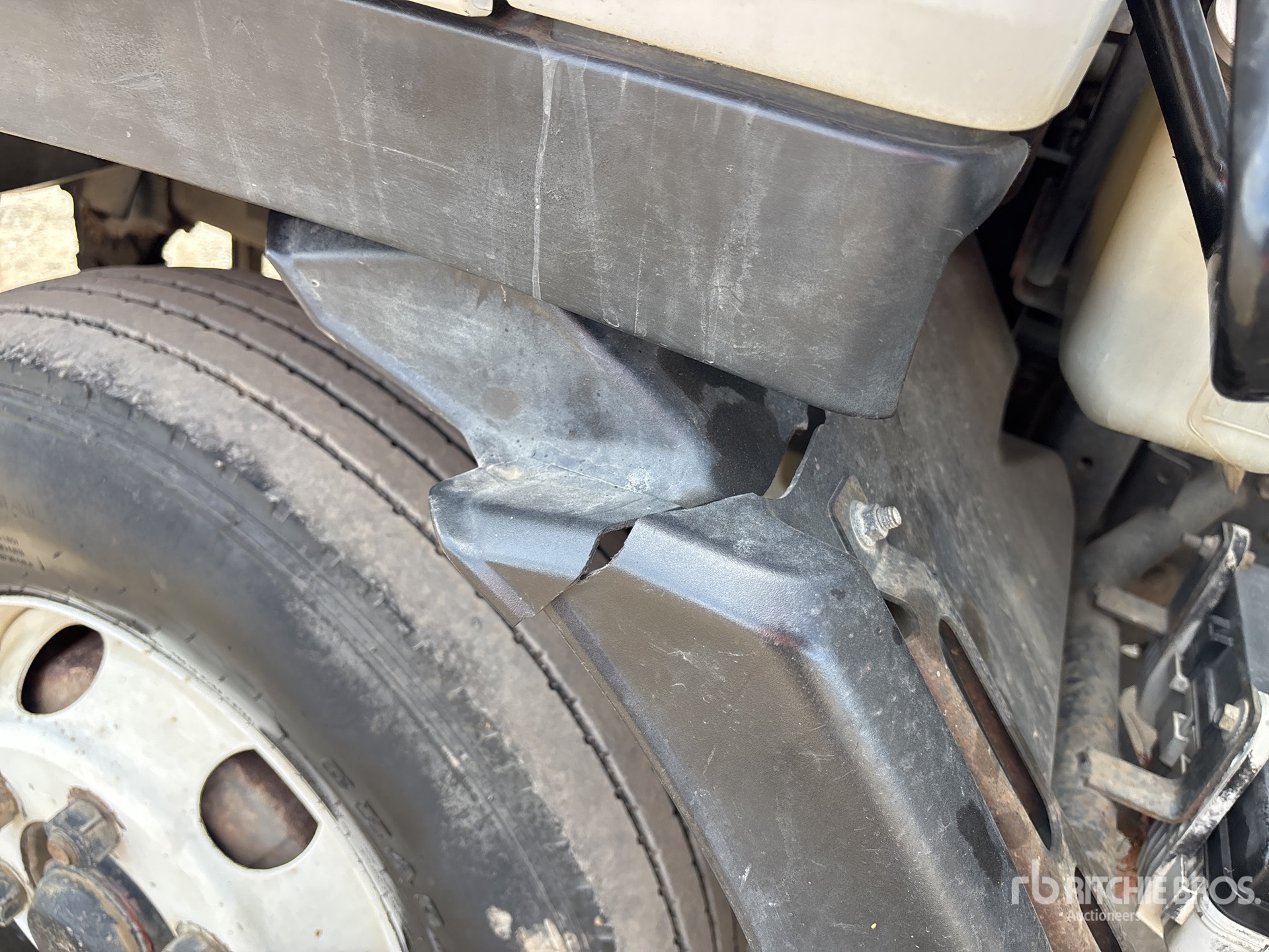 2008 Isuzu FRR500