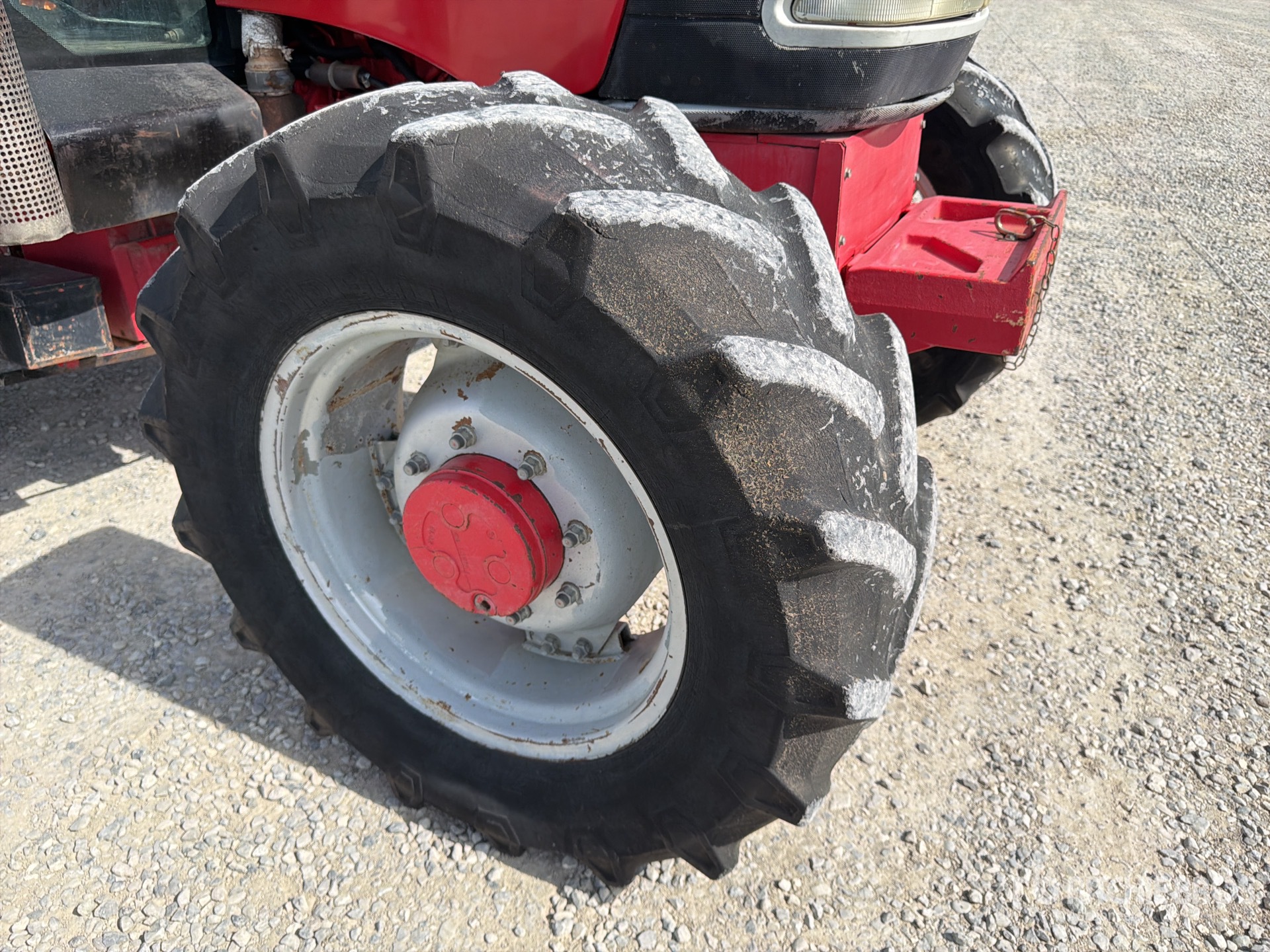 2004 Mccormick CX105