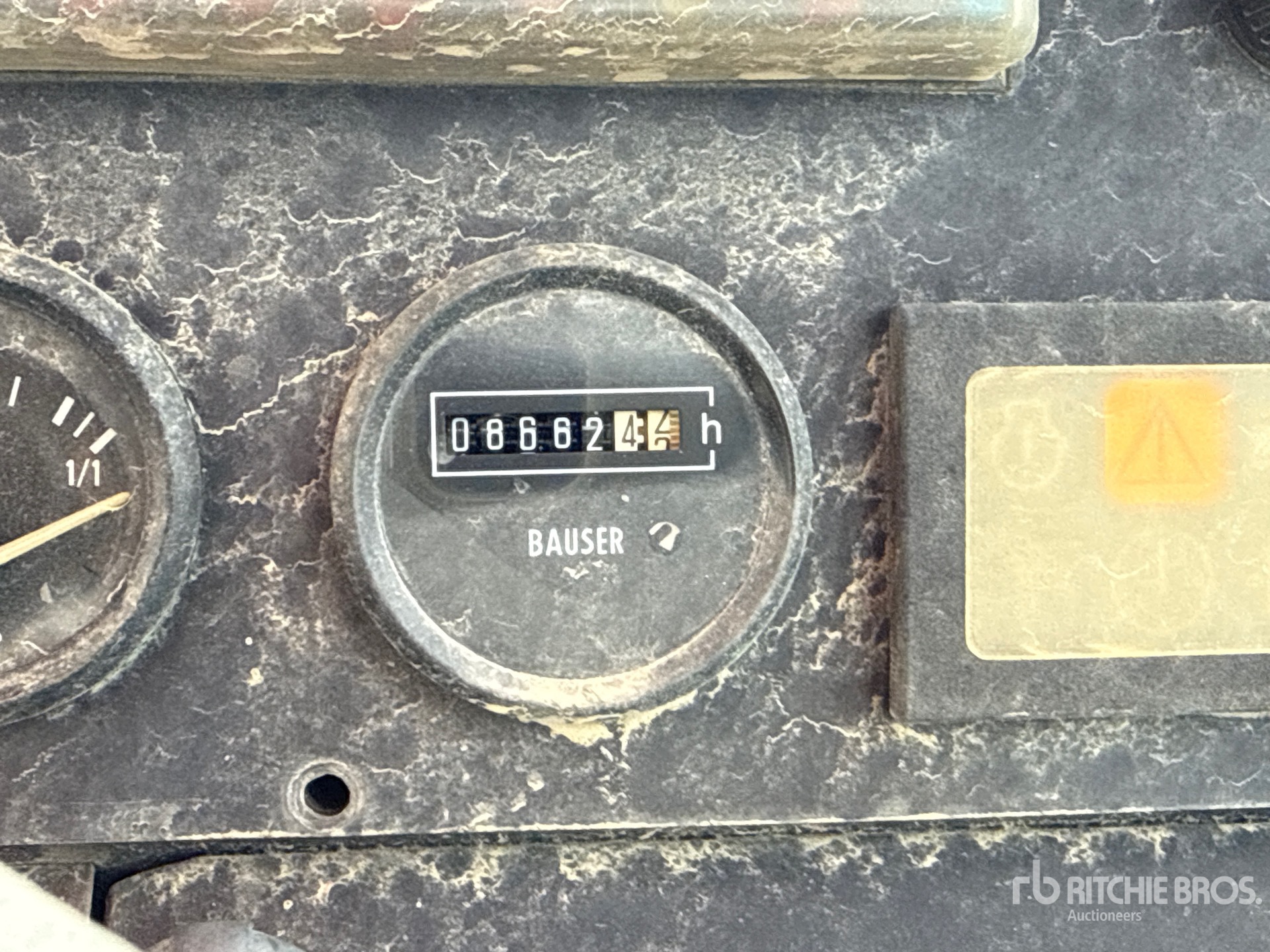 2004 Dynapac F121-4W