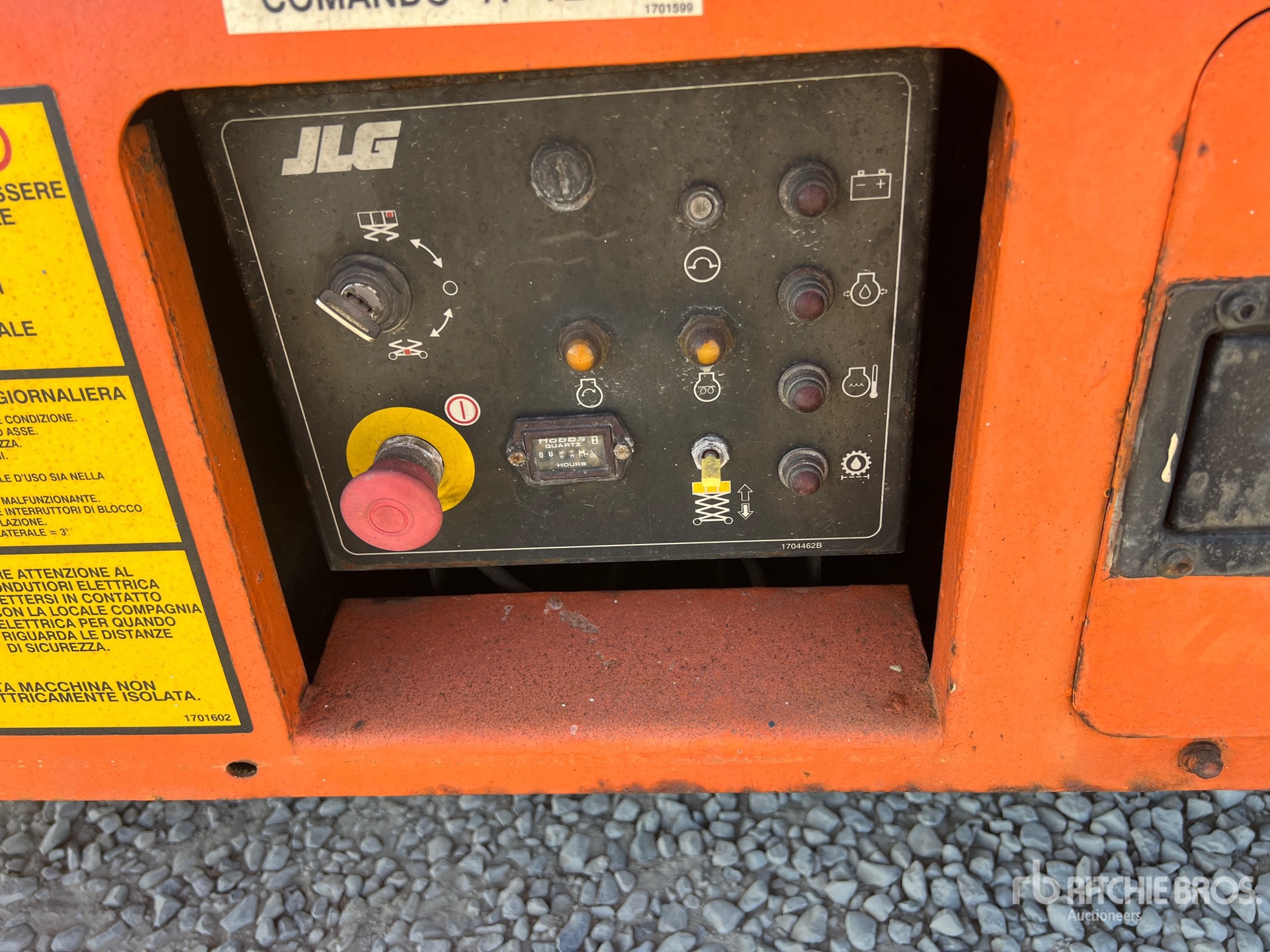 2001 JLG 400CRT