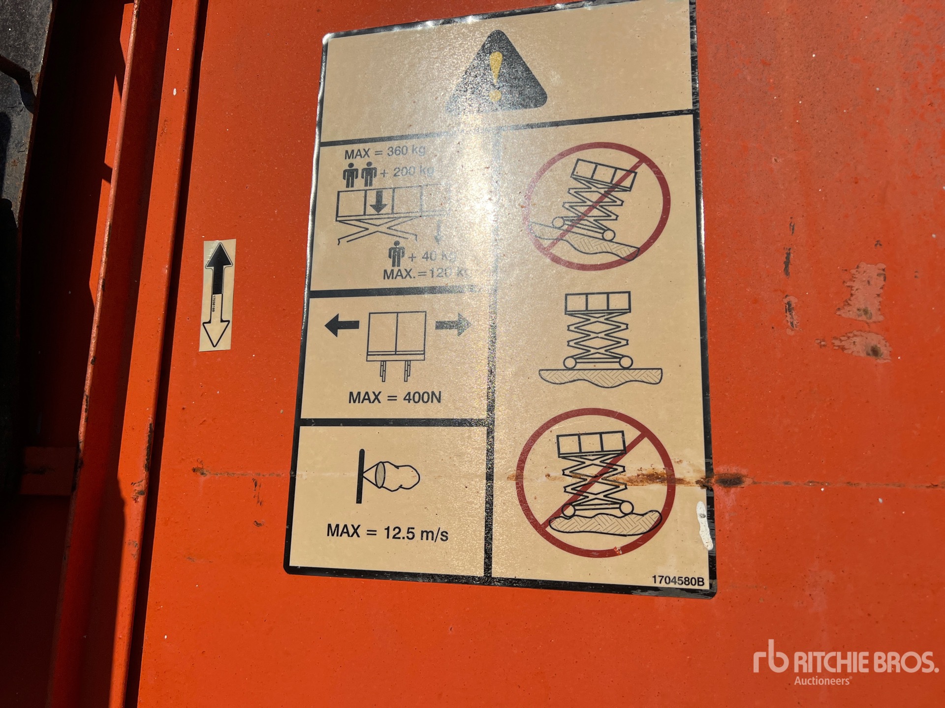2001 JLG 400CRT