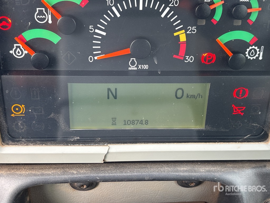 General Appearance with Hour Meter / Odometer