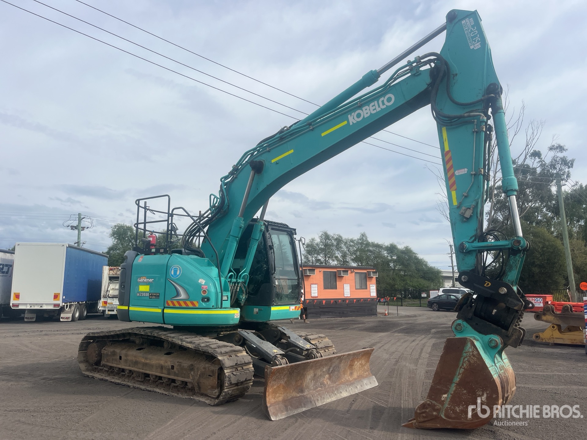 2022 Kobelco SK235SR