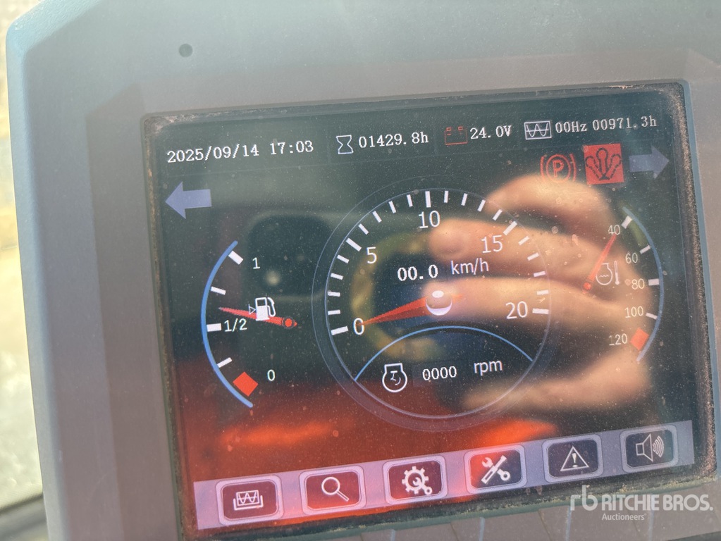General Appearance with Hour Meter / Odometer