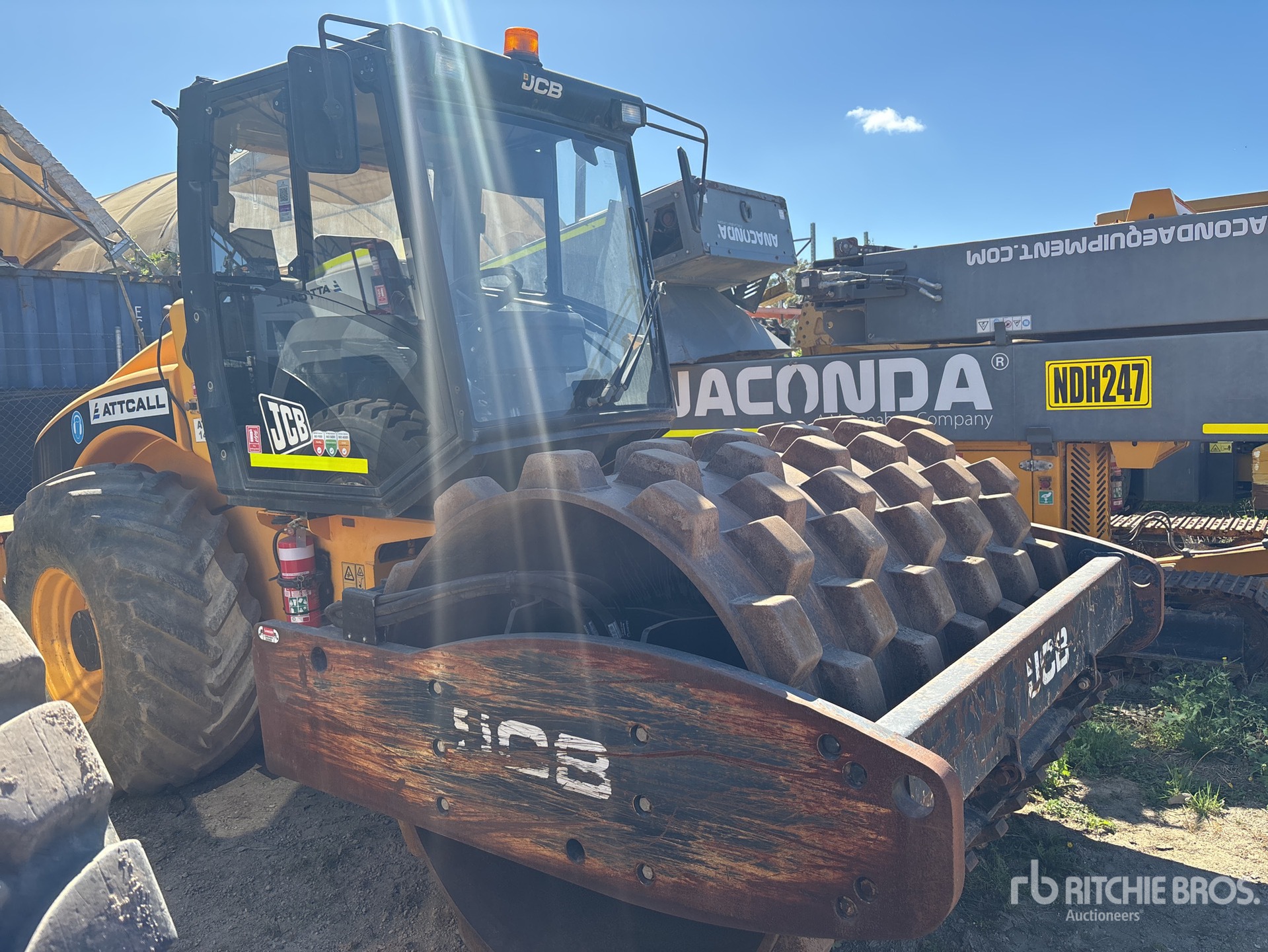 2014 JCB VM123PD