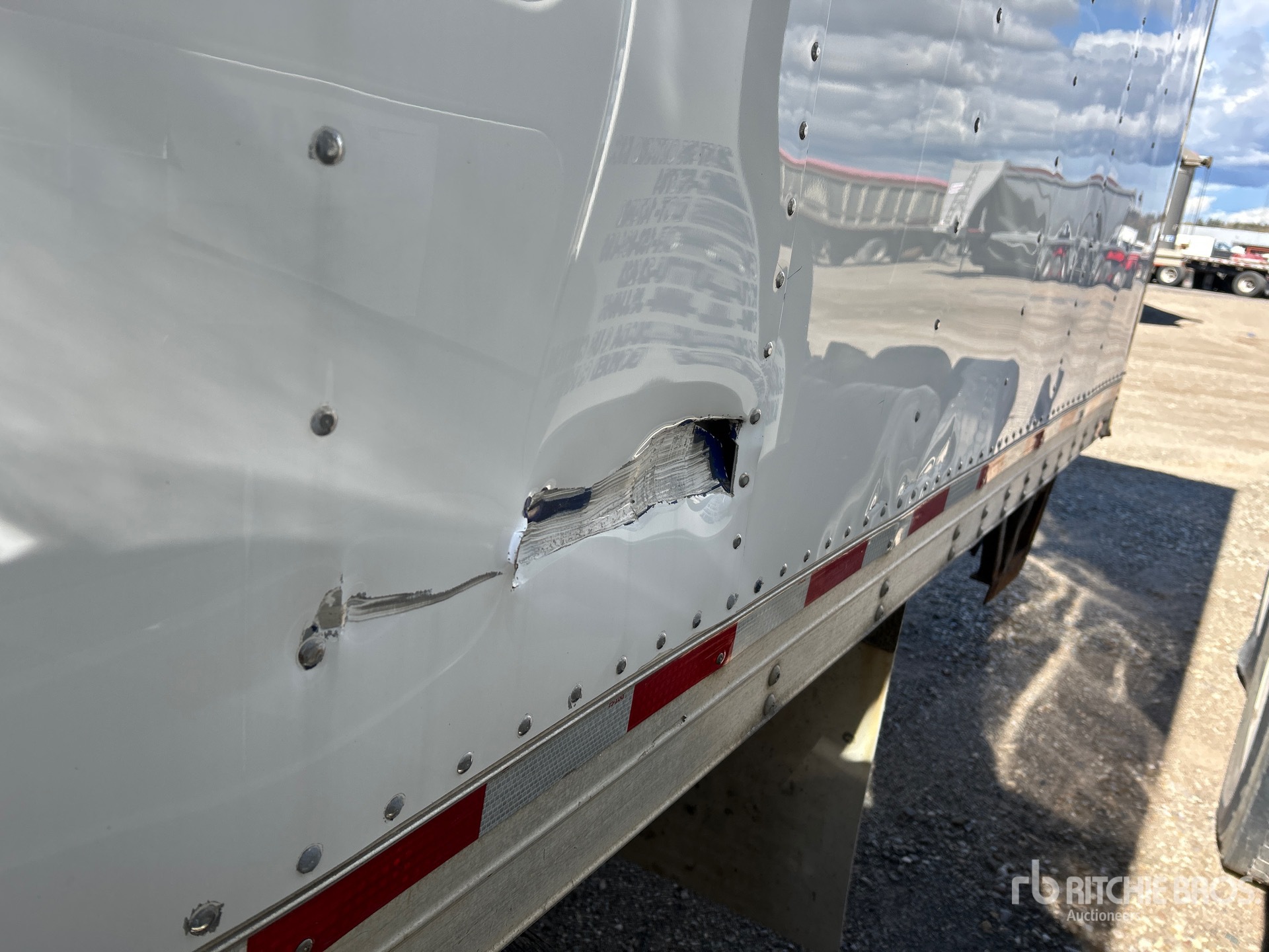 2017 Hino 268