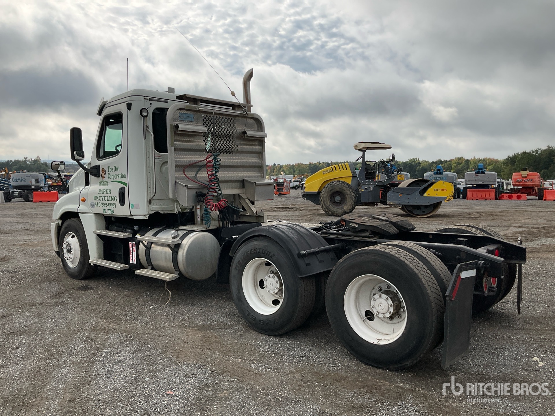 2013 Freightliner Cascadia 125
