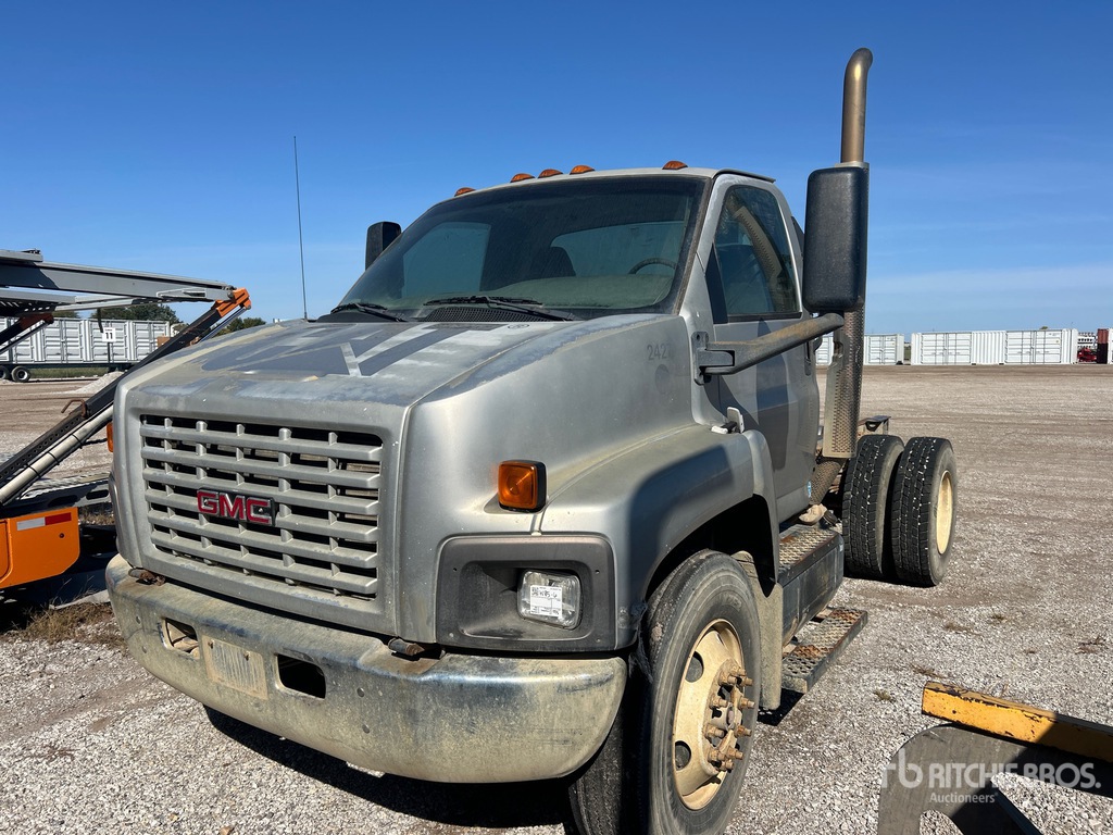 General Appearance with Image, coin avant gauche