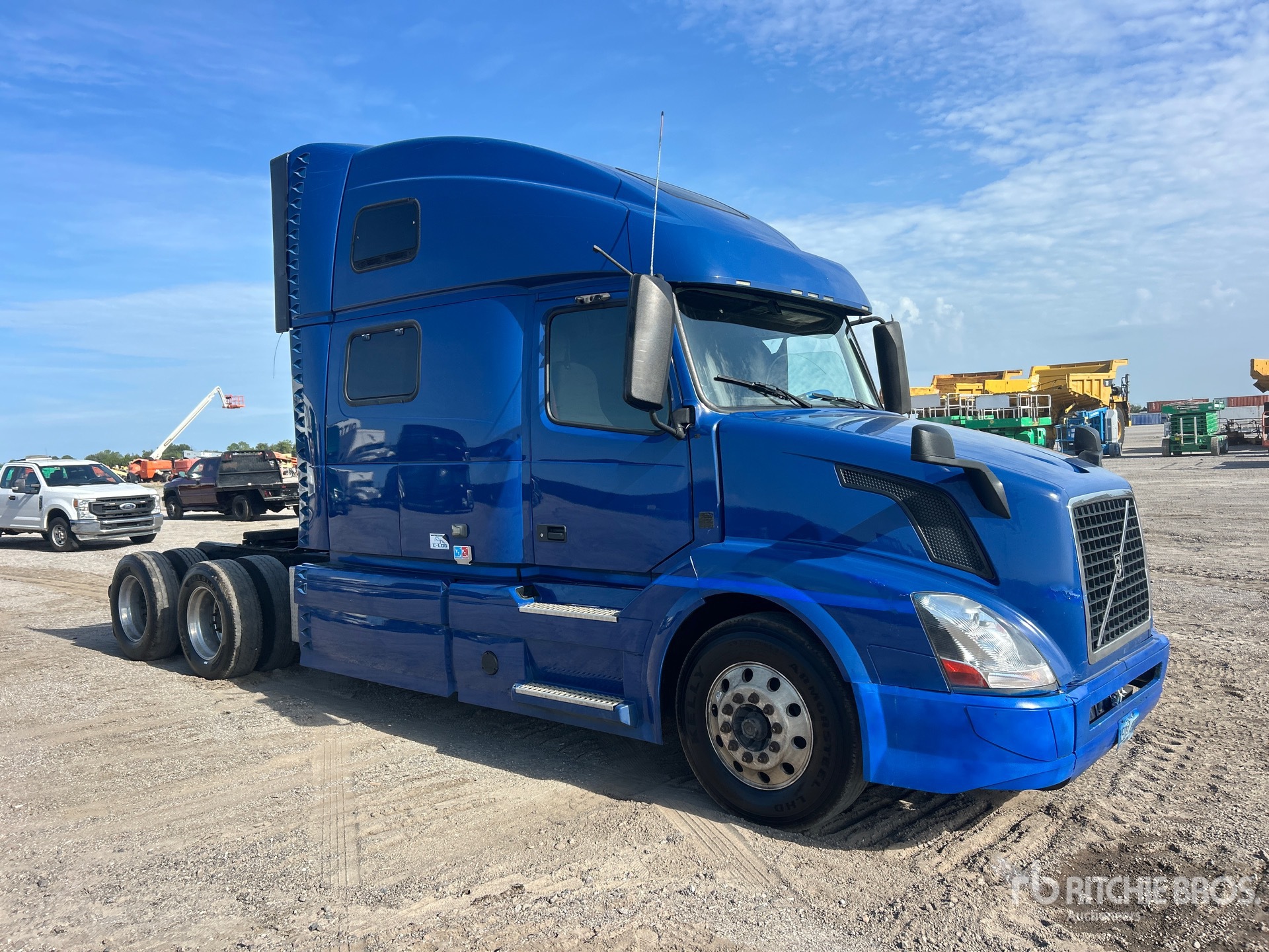 2017 Volvo VNL780