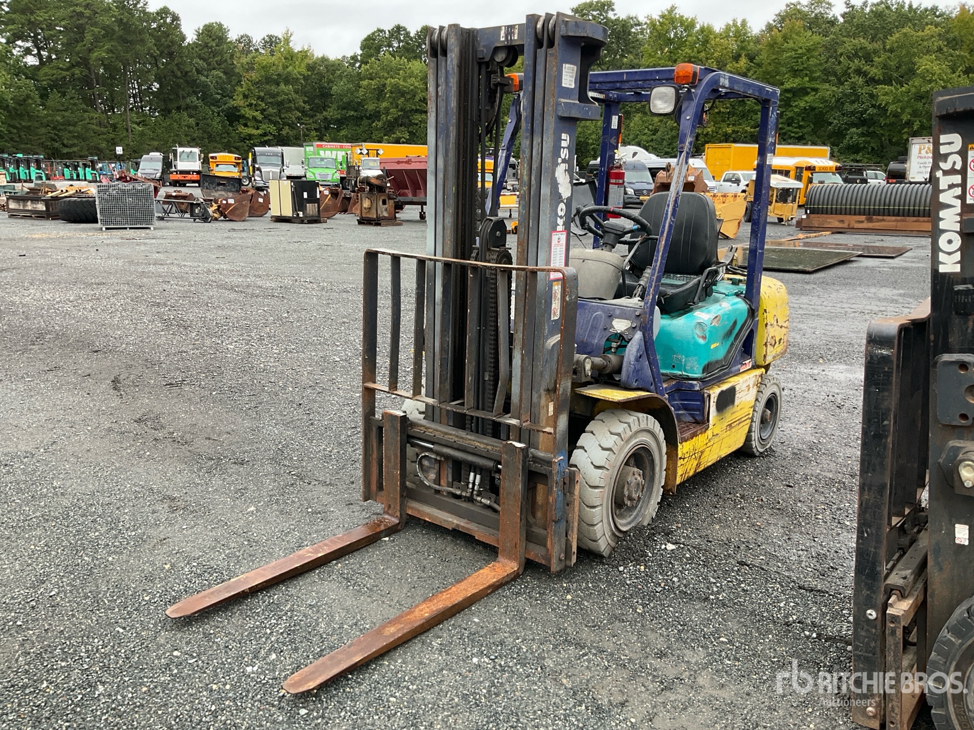 Photo of 1999 Komatsu FG25T-12