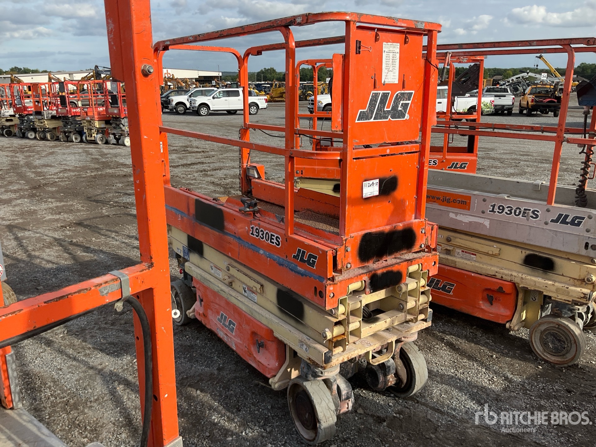 2017 JLG 1930ES