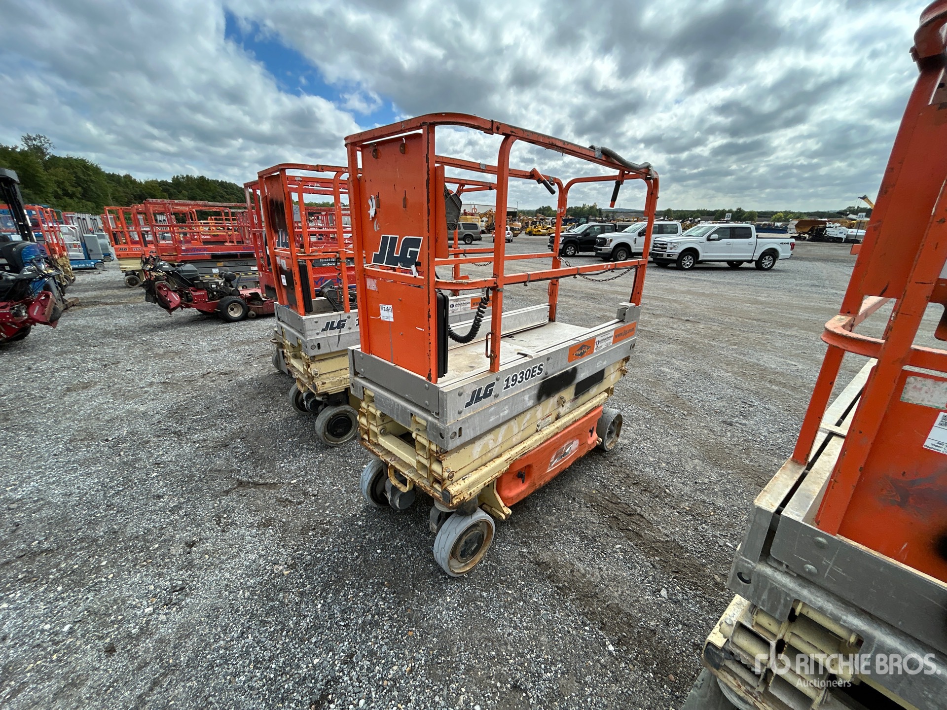 Photo of 2008 JLG 1930ES