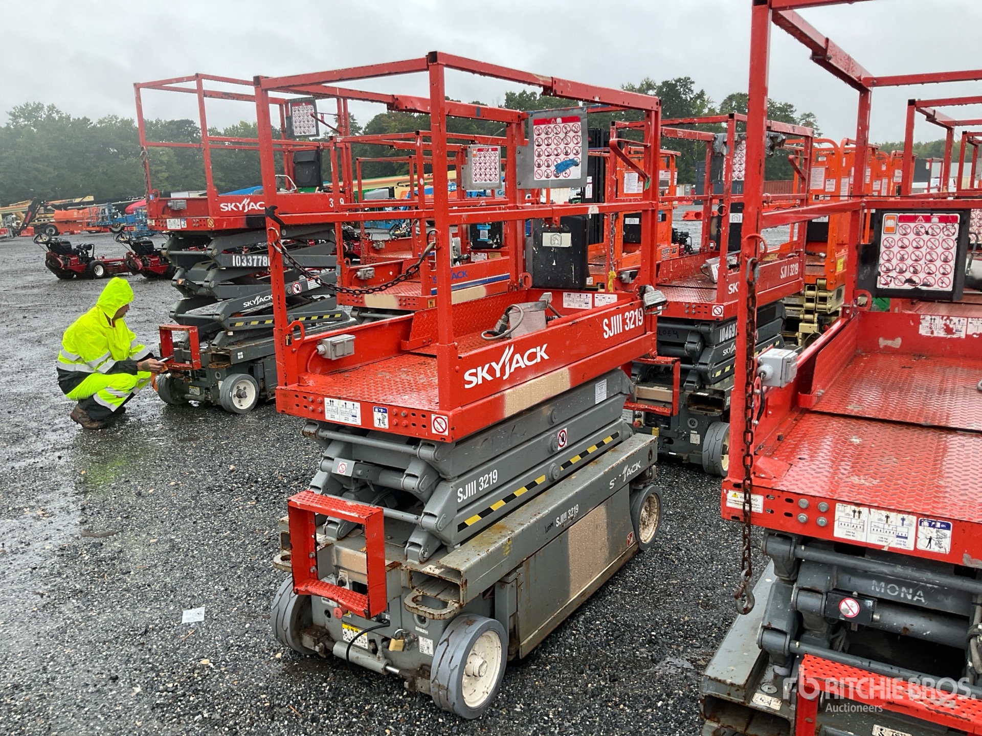 2013 Skyjack SJIII-3219