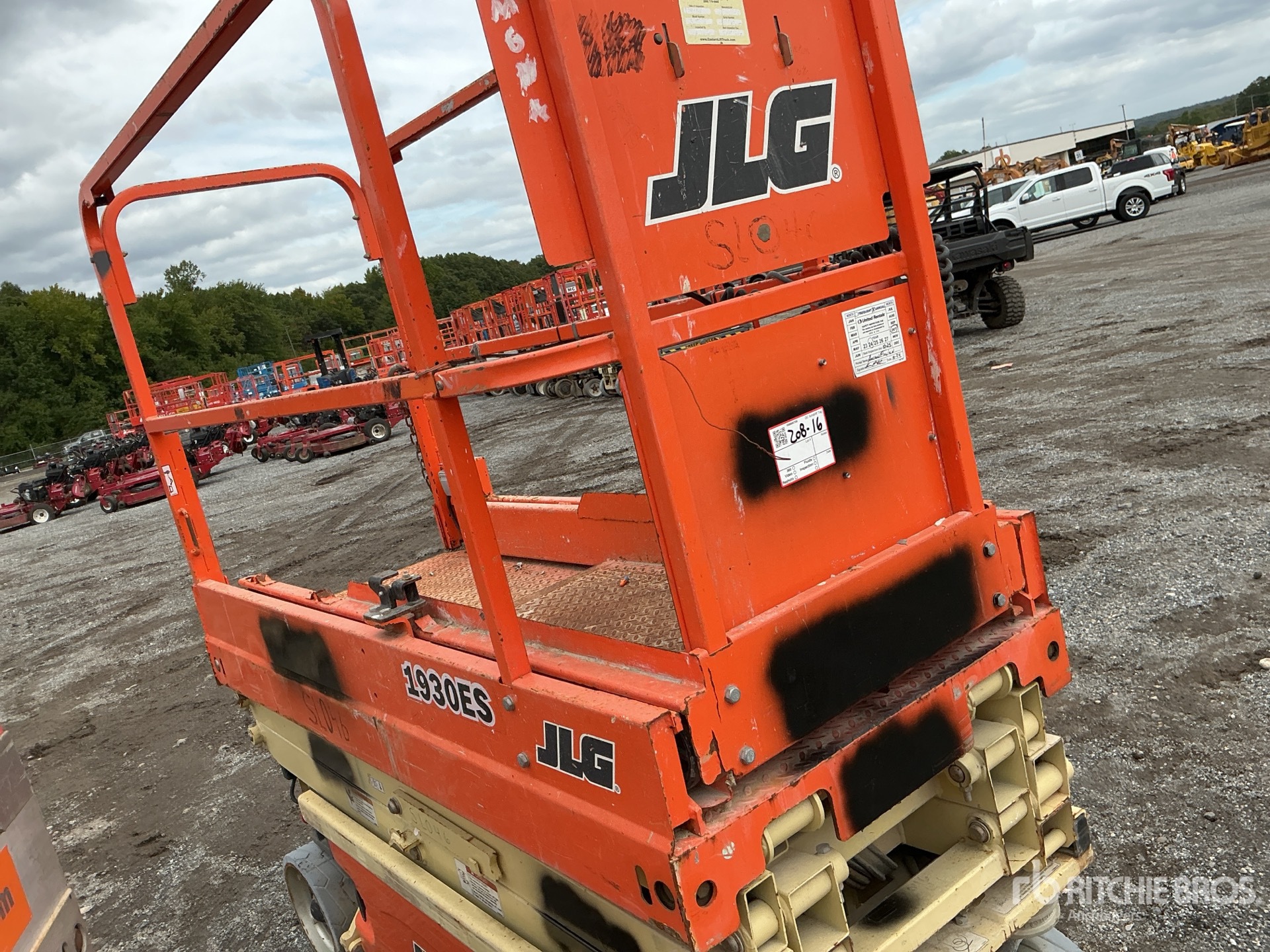 2017 JLG 1930ES