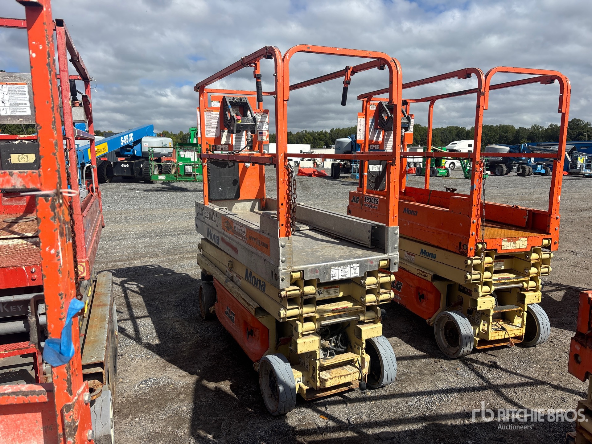 2008 JLG 1930 ES